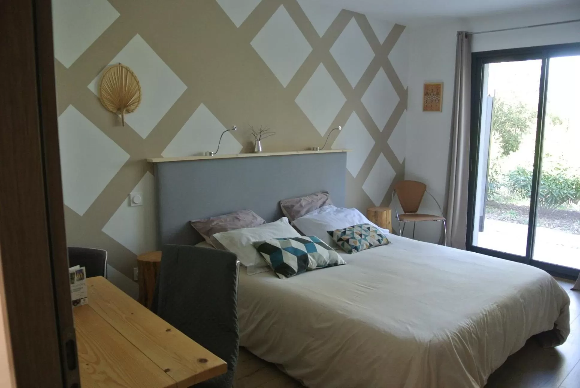 Bed in CARPE DIEM Résidence Hôtelière