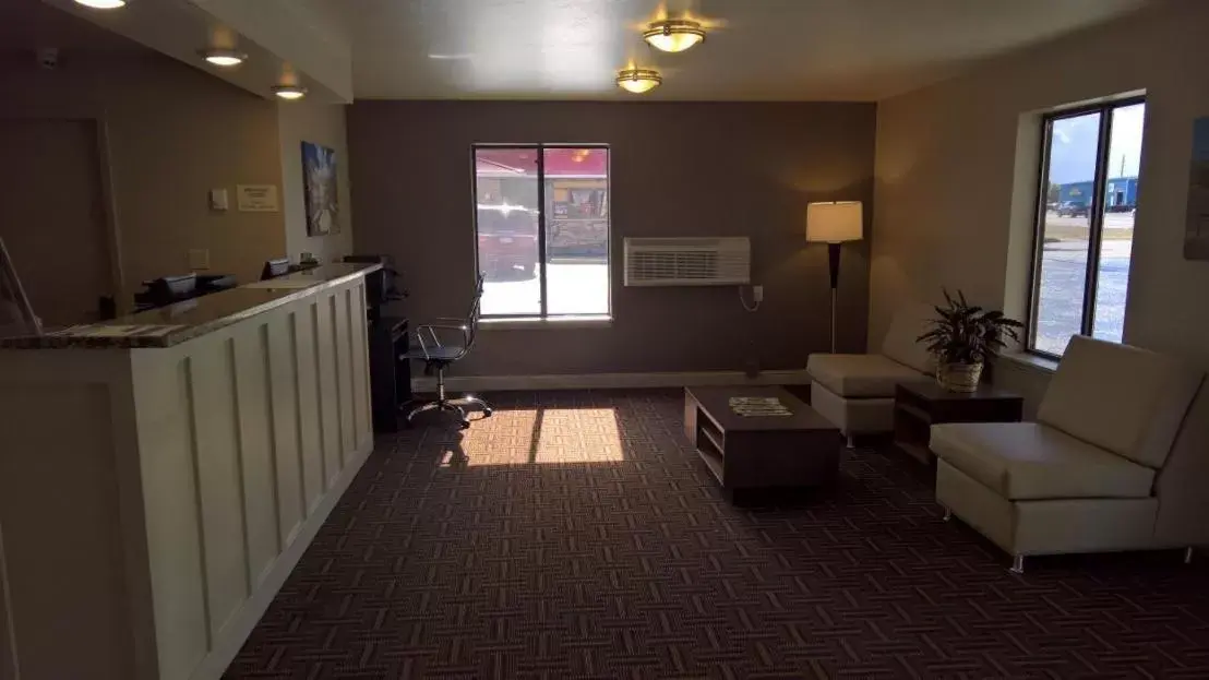 Lobby or reception in Super 8 by Wyndham Dillon Lobby or reception in Super 8 by Wyndham Dillon