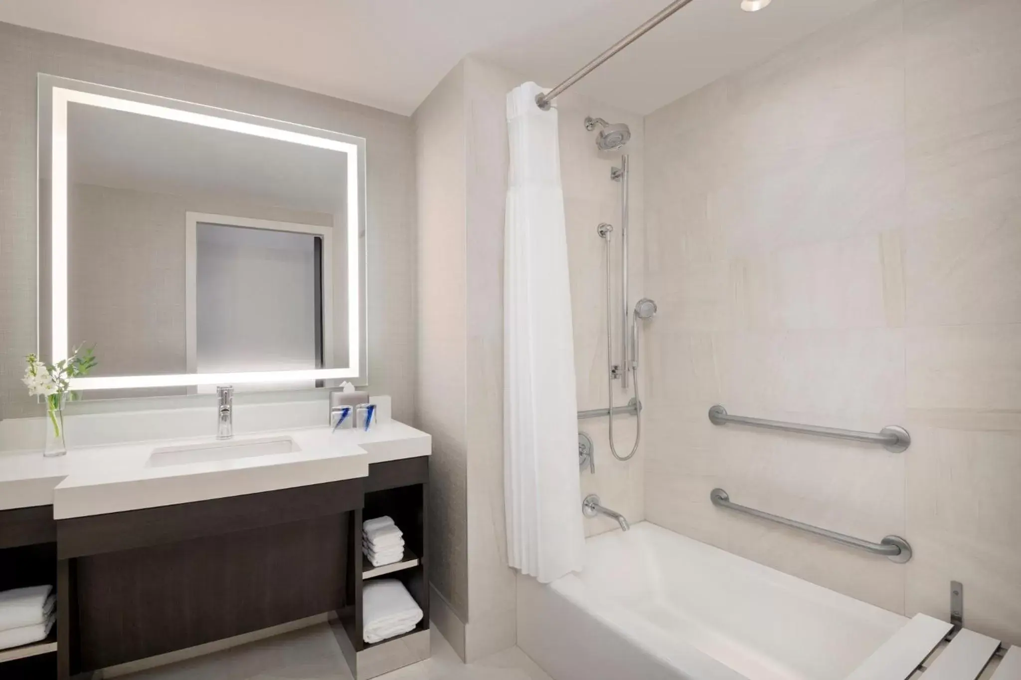 Photo of the whole room, Bathroom in InterContinental - Washington D.C. - The Wharf, an IHG Hotel