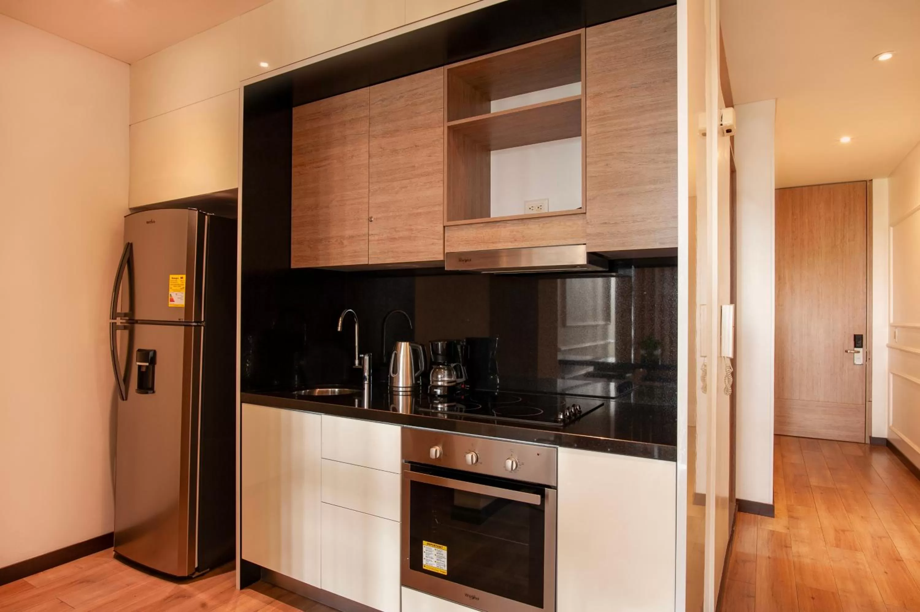 Kitchen or kitchenette in Hemma Bogotá Country Luxury Suites Hotel