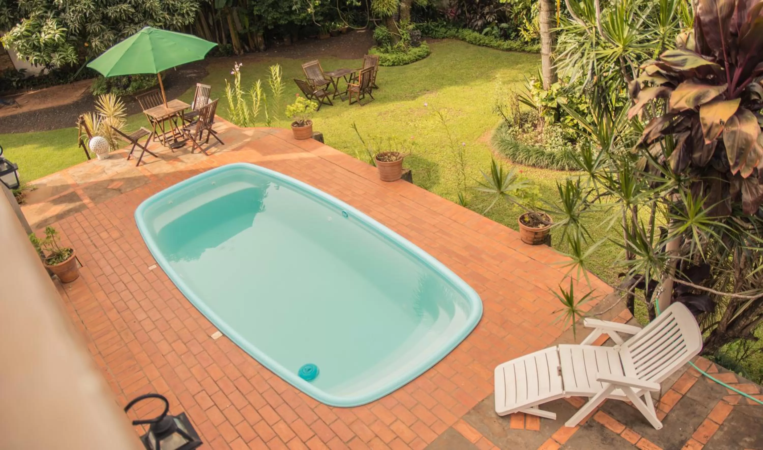 Swimming pool in Las Orquideas Parque Hotel
