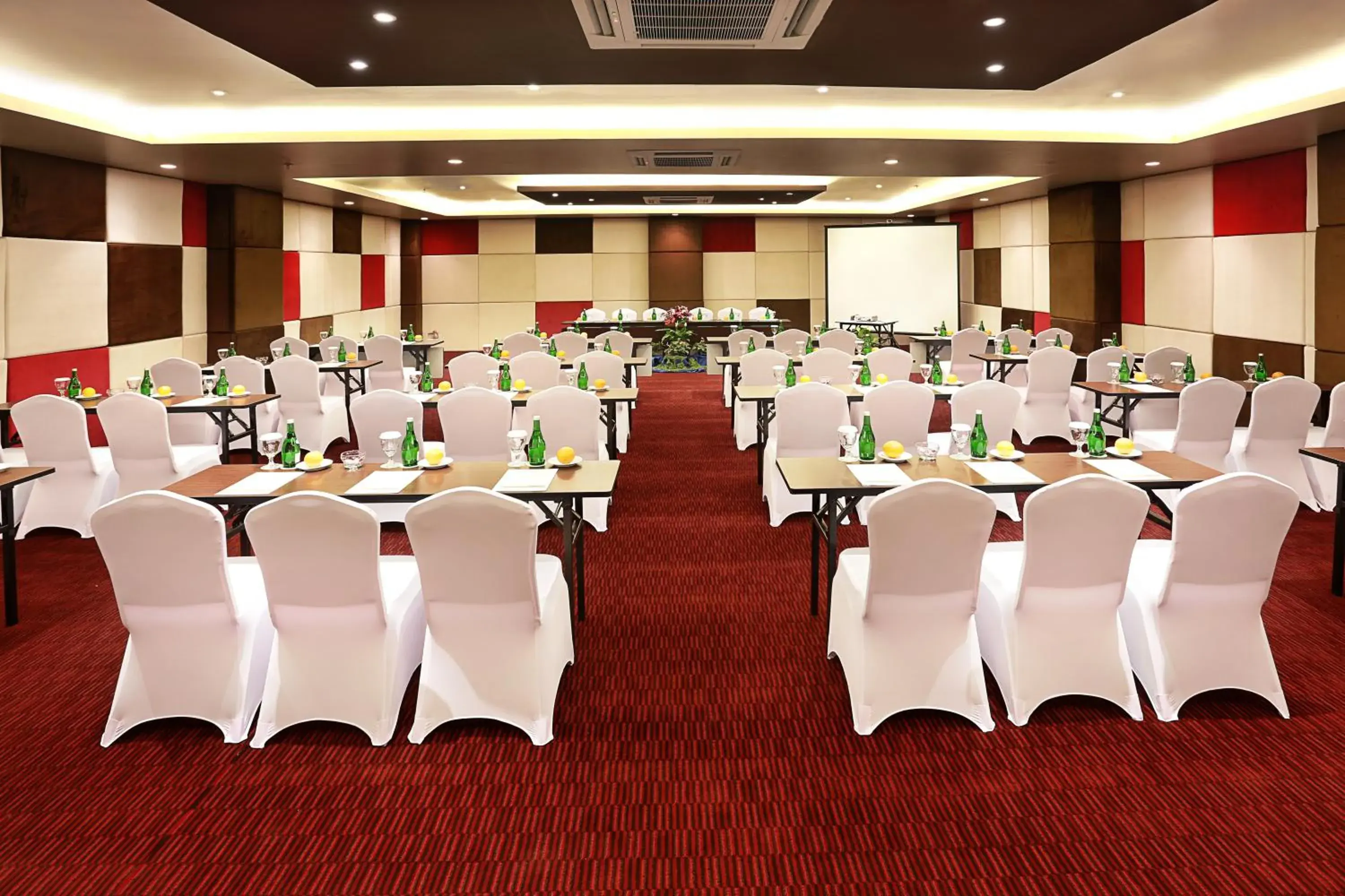 Business facilities, Banquet Facilities in Golden Tulip Essential Denpasar Hotel