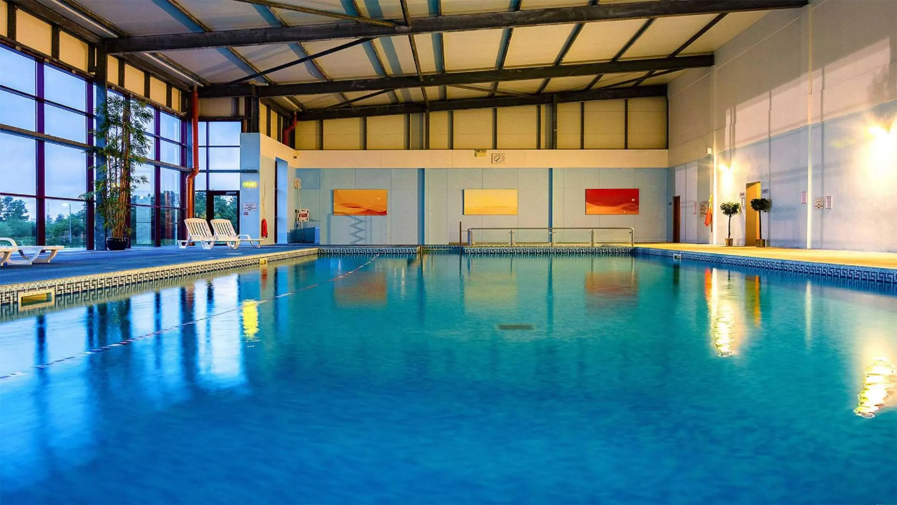 Fitness centre/facilities, Swimming Pool in Great National Hotel Ballina