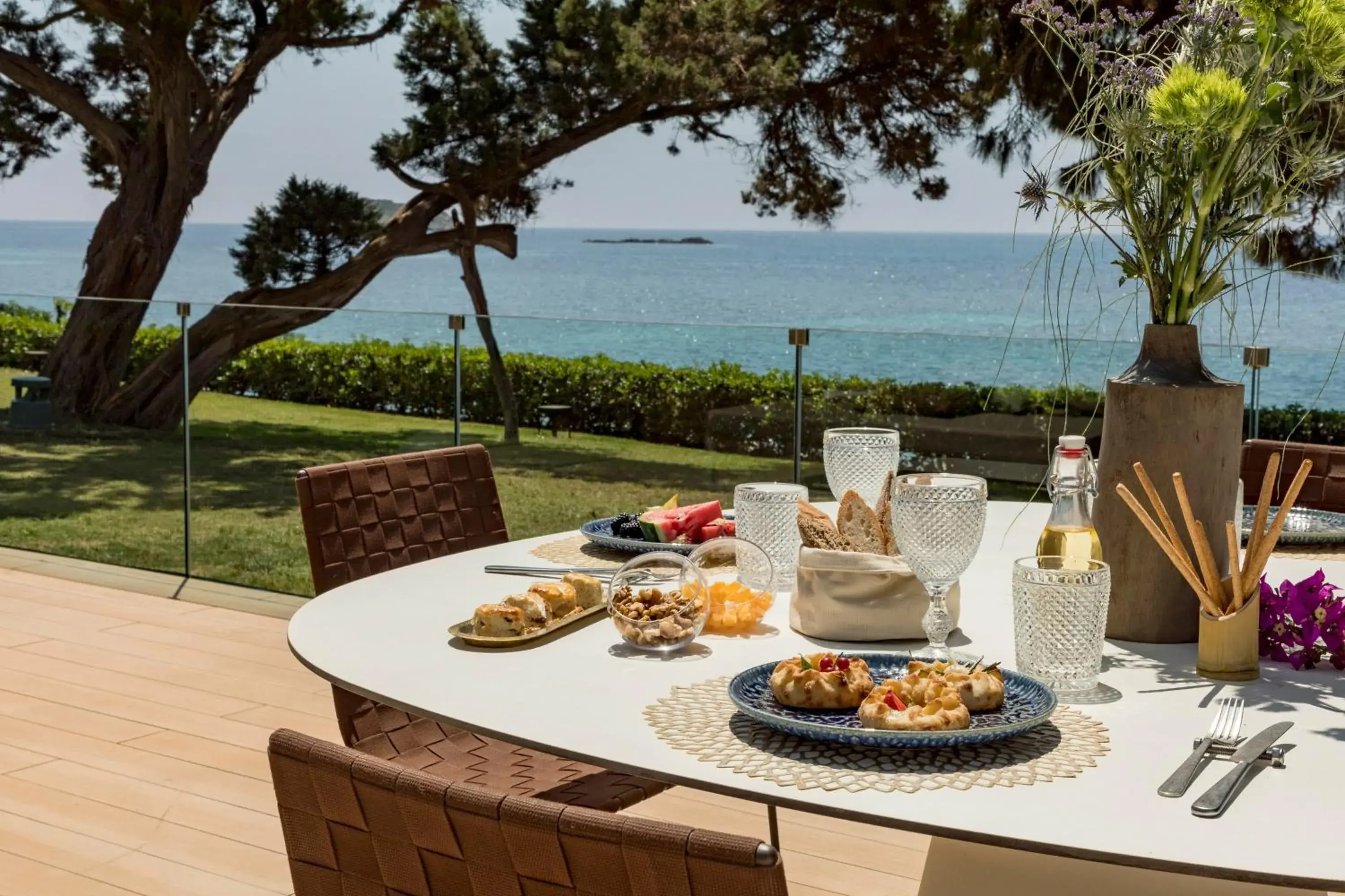 Breakfast in ME Ibiza - The Leading Hotels of the World Breakfast in ME Ibiza - The Leading Hotels of the World
