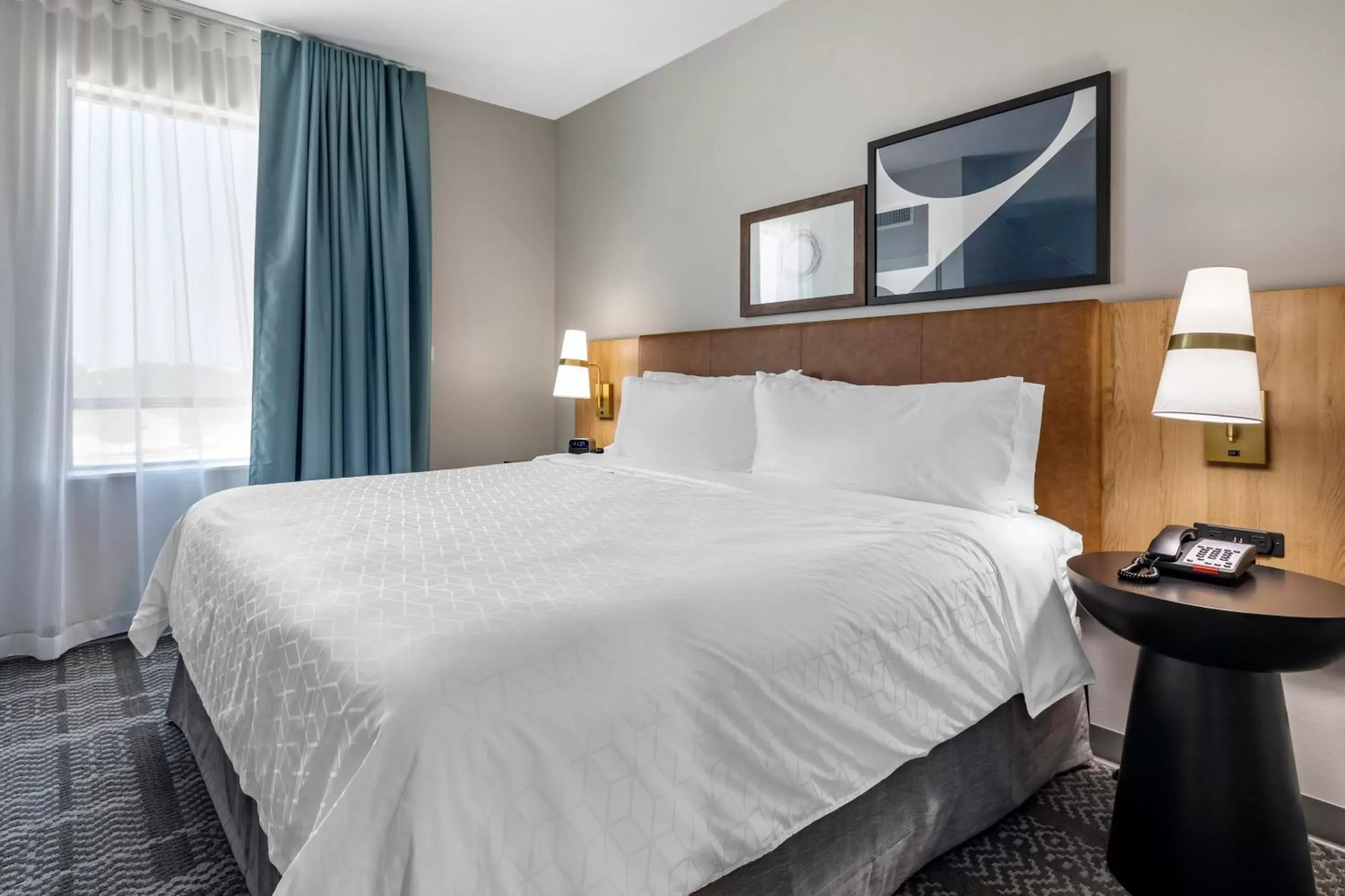 Photo of the whole room, Bed in Staybridge Suites - Dallas - Grand Prairie, an IHG Hotel