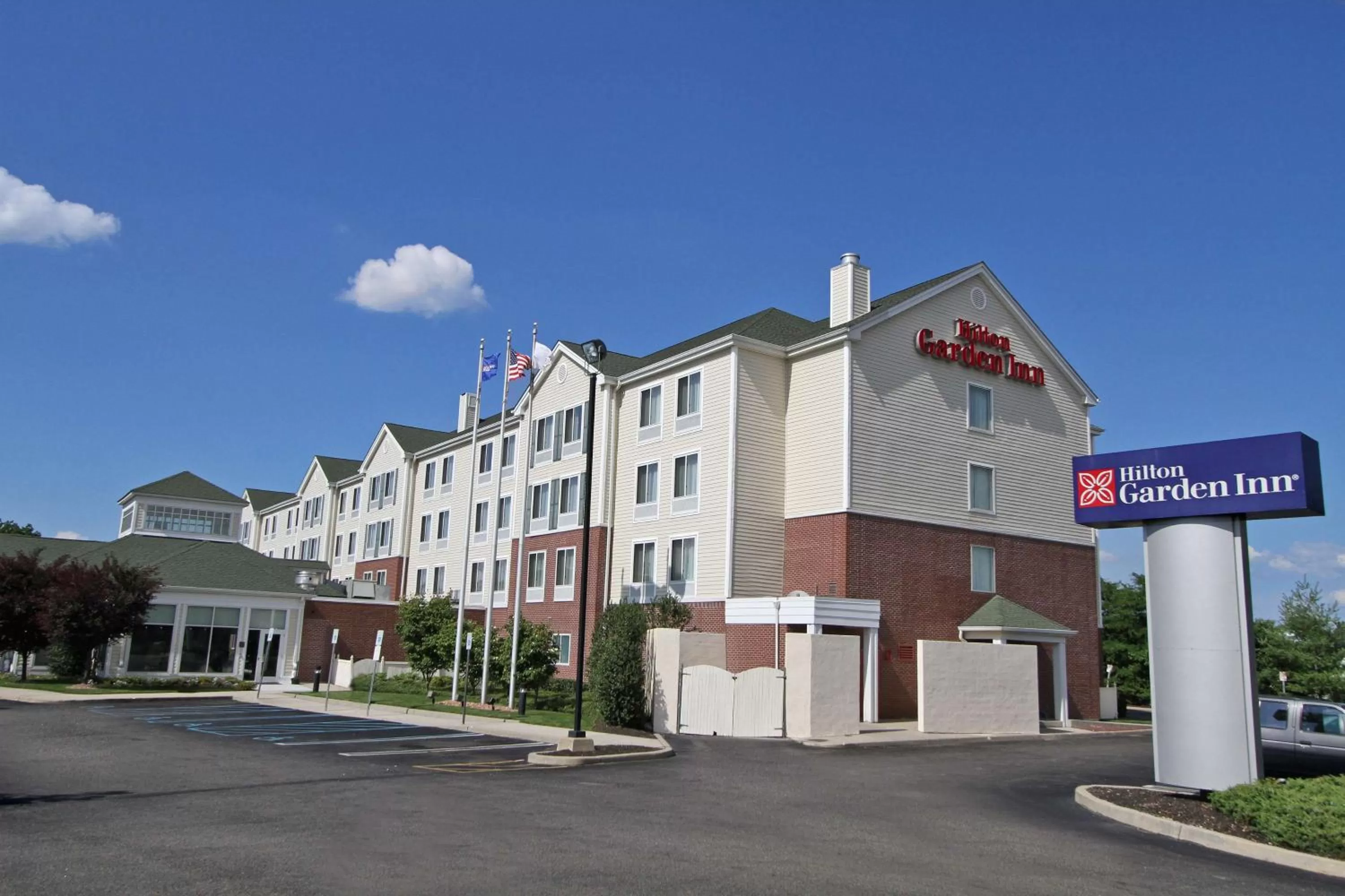 Property building in Hilton Garden Inn Westbury