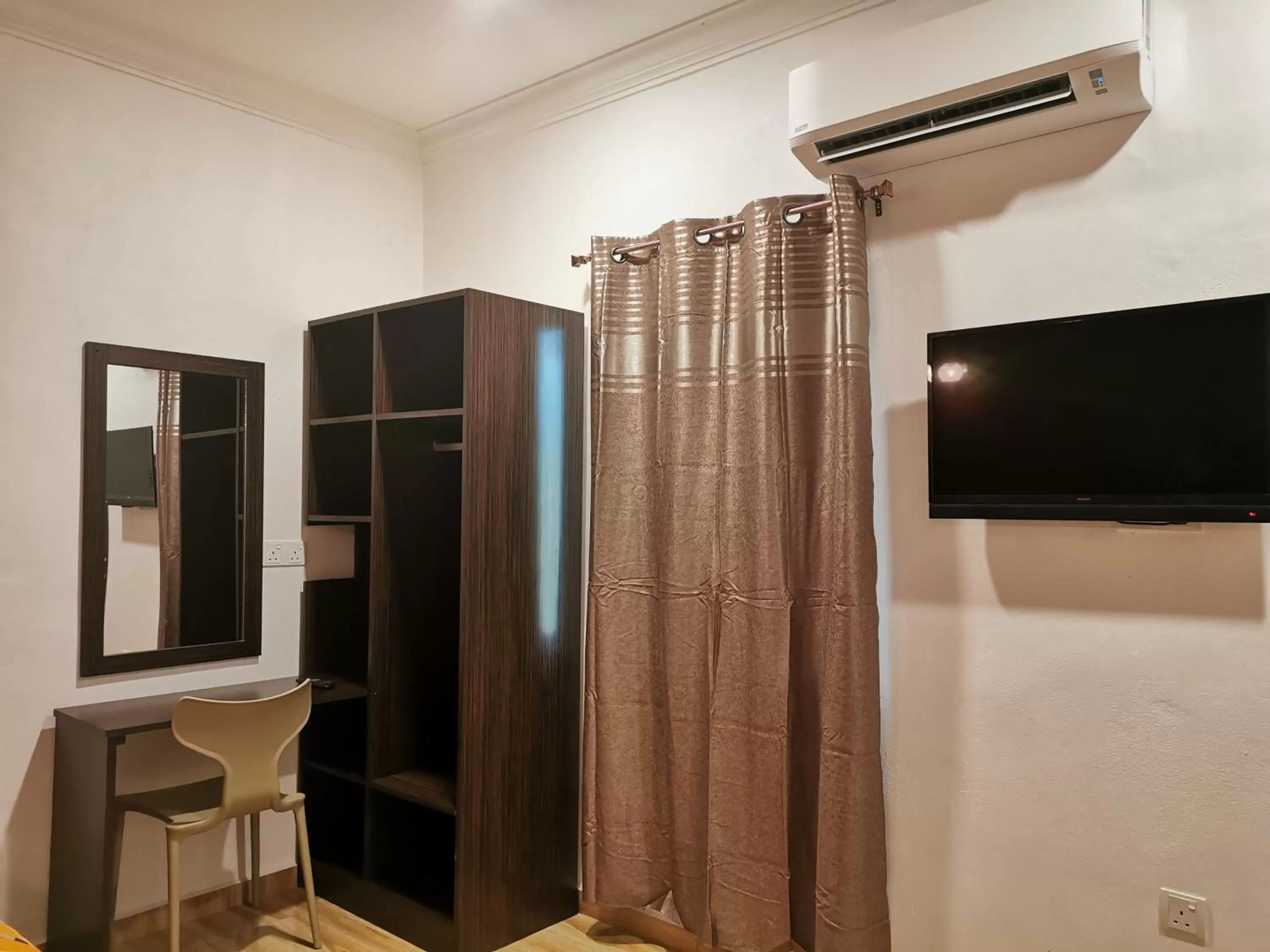 TV and multimedia in Cenang Room Rahsia Motel