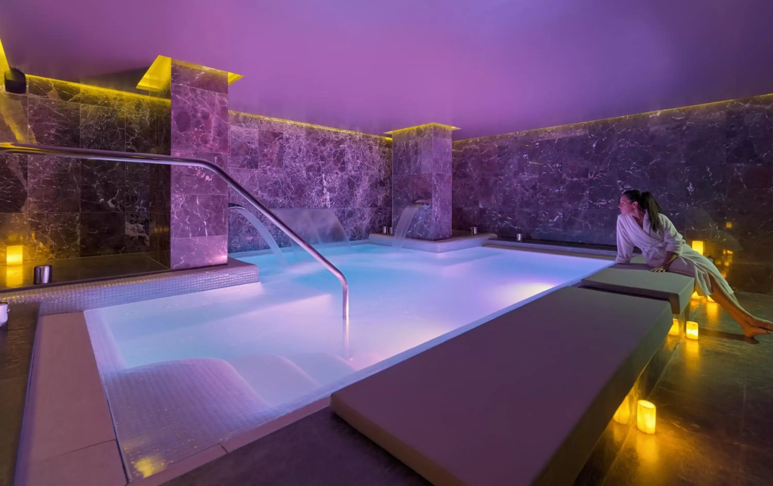 Spa and wellness centre/facilities, Swimming Pool in The One Barcelona GL