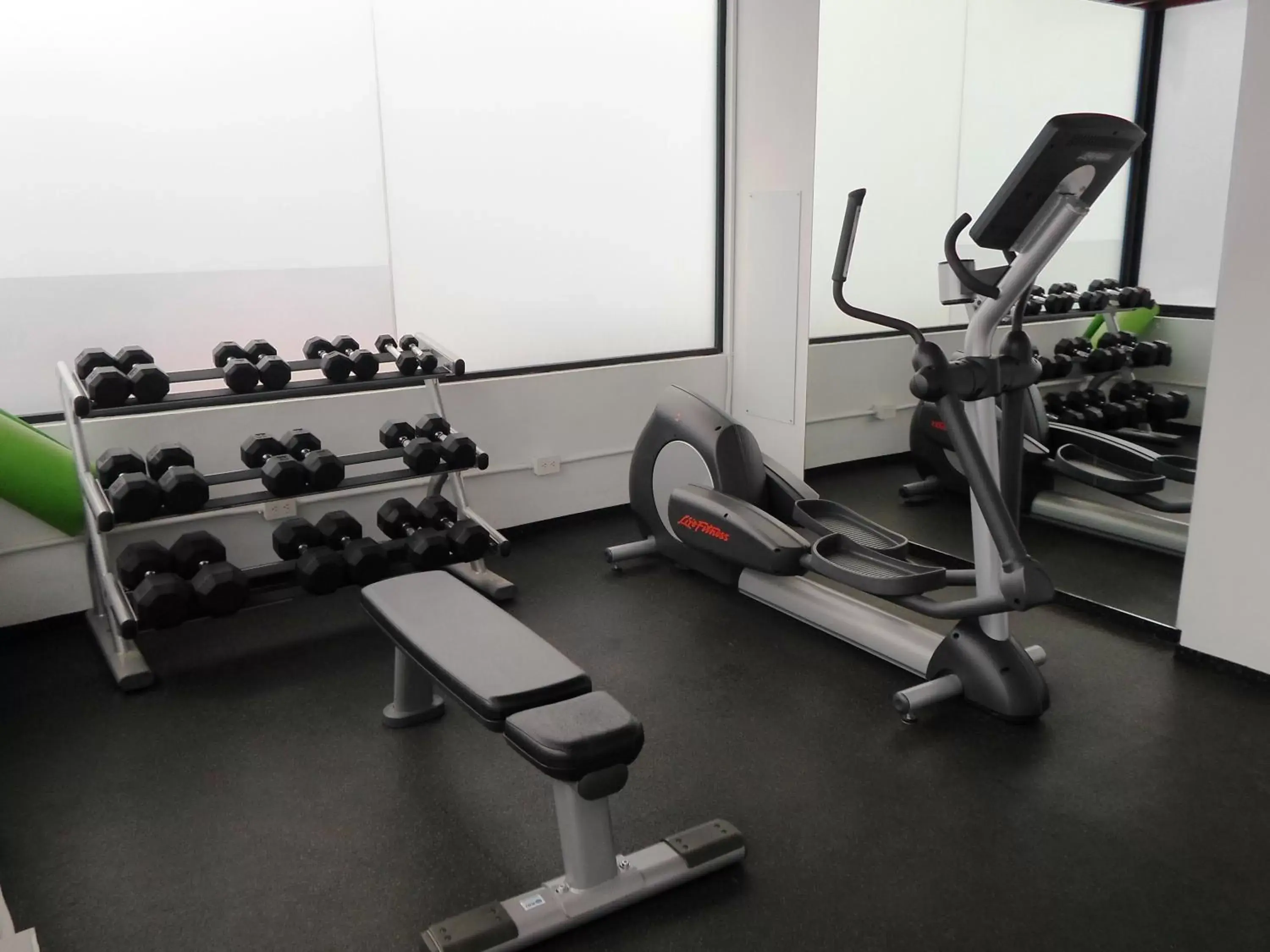 Fitness centre/facilities, Fitness Center/Facilities in Armonik Suites