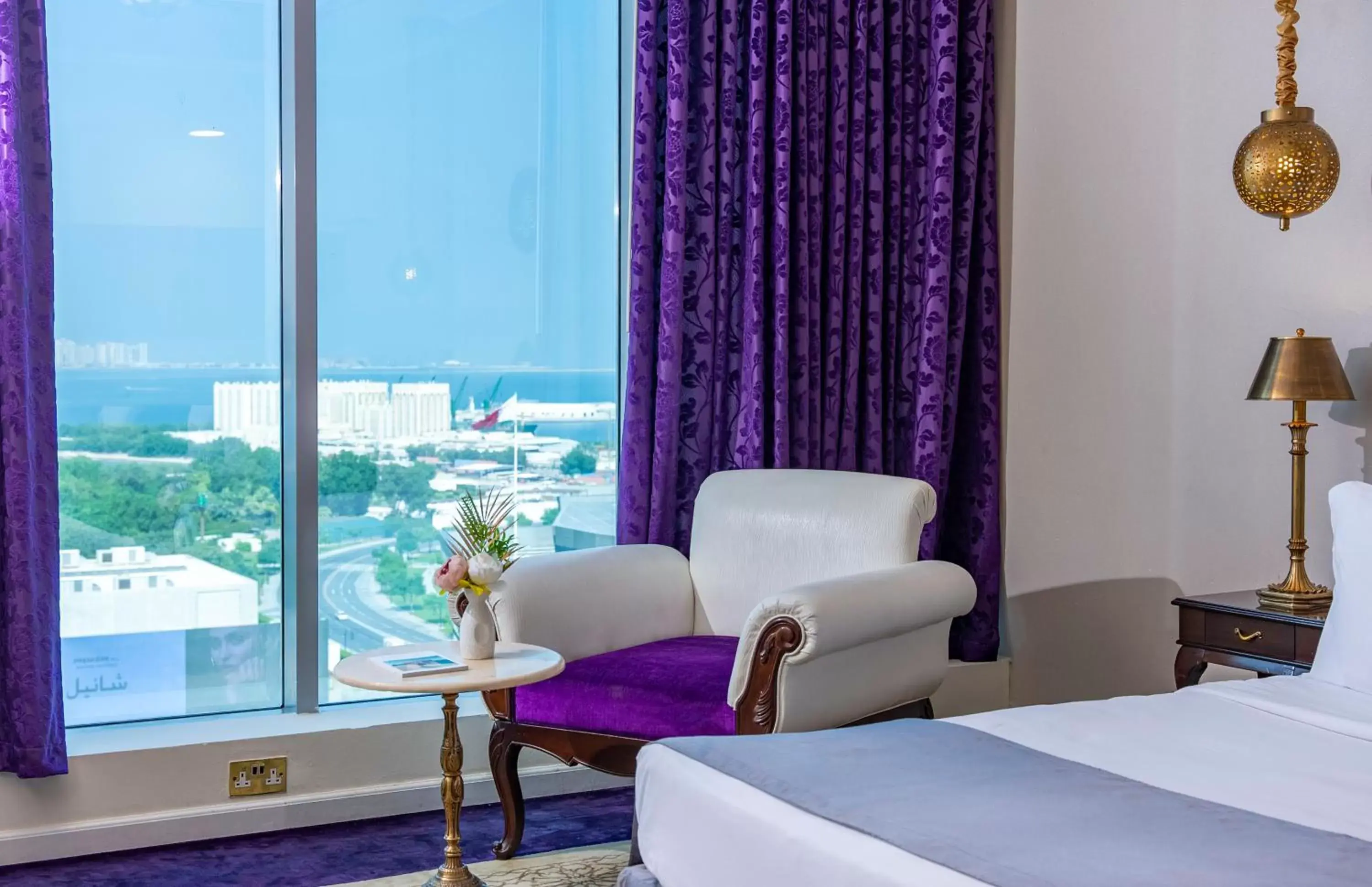 Bedroom, Seating Area in Saraya Corniche Hotel