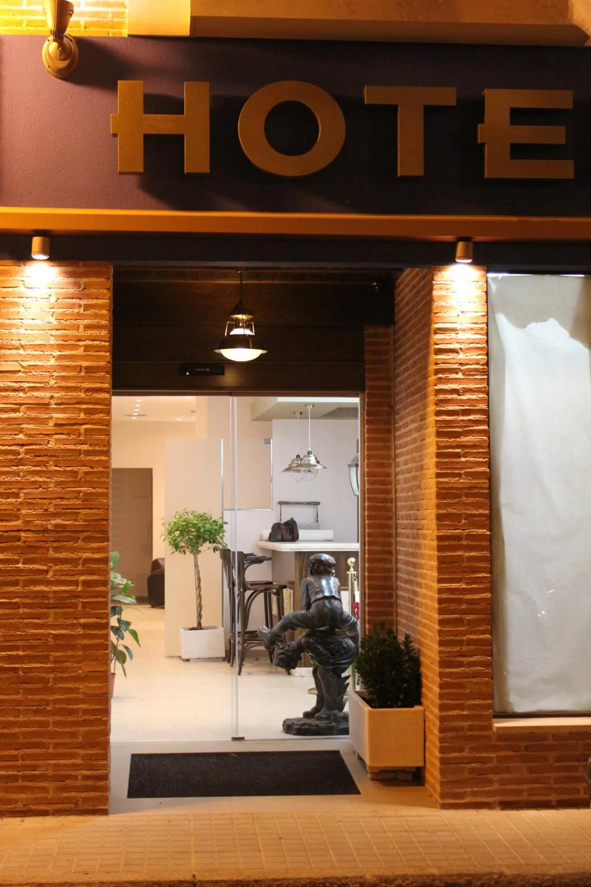 Facade/entrance in Hotel Ecologico Toral