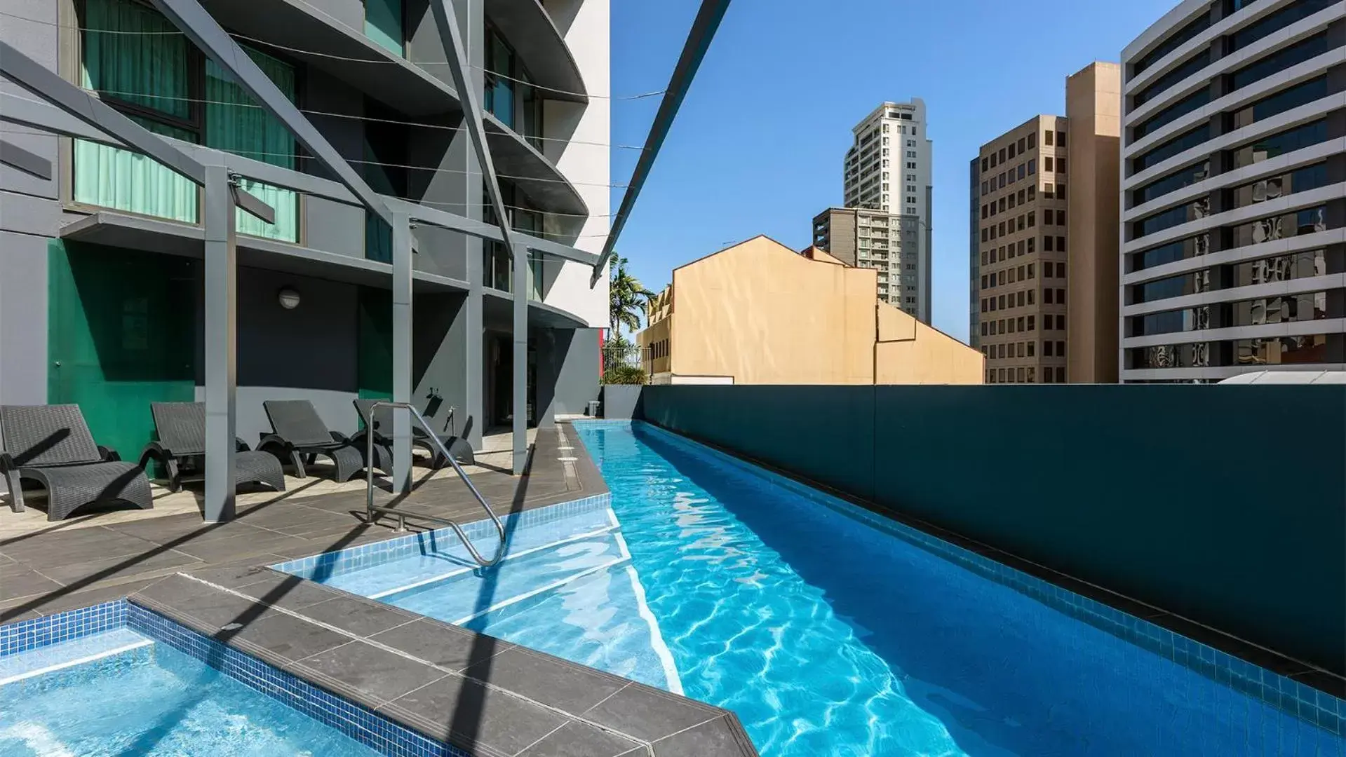 Swimming Pool in Oaks Brisbane on Felix Suites