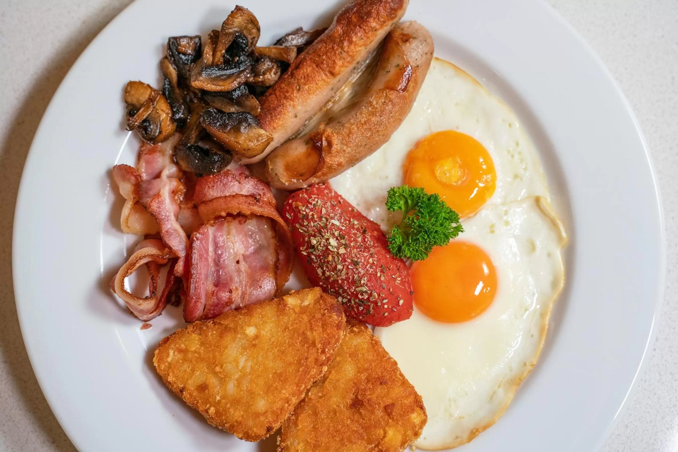 Breakfast in Scenic Hotel Cotswold