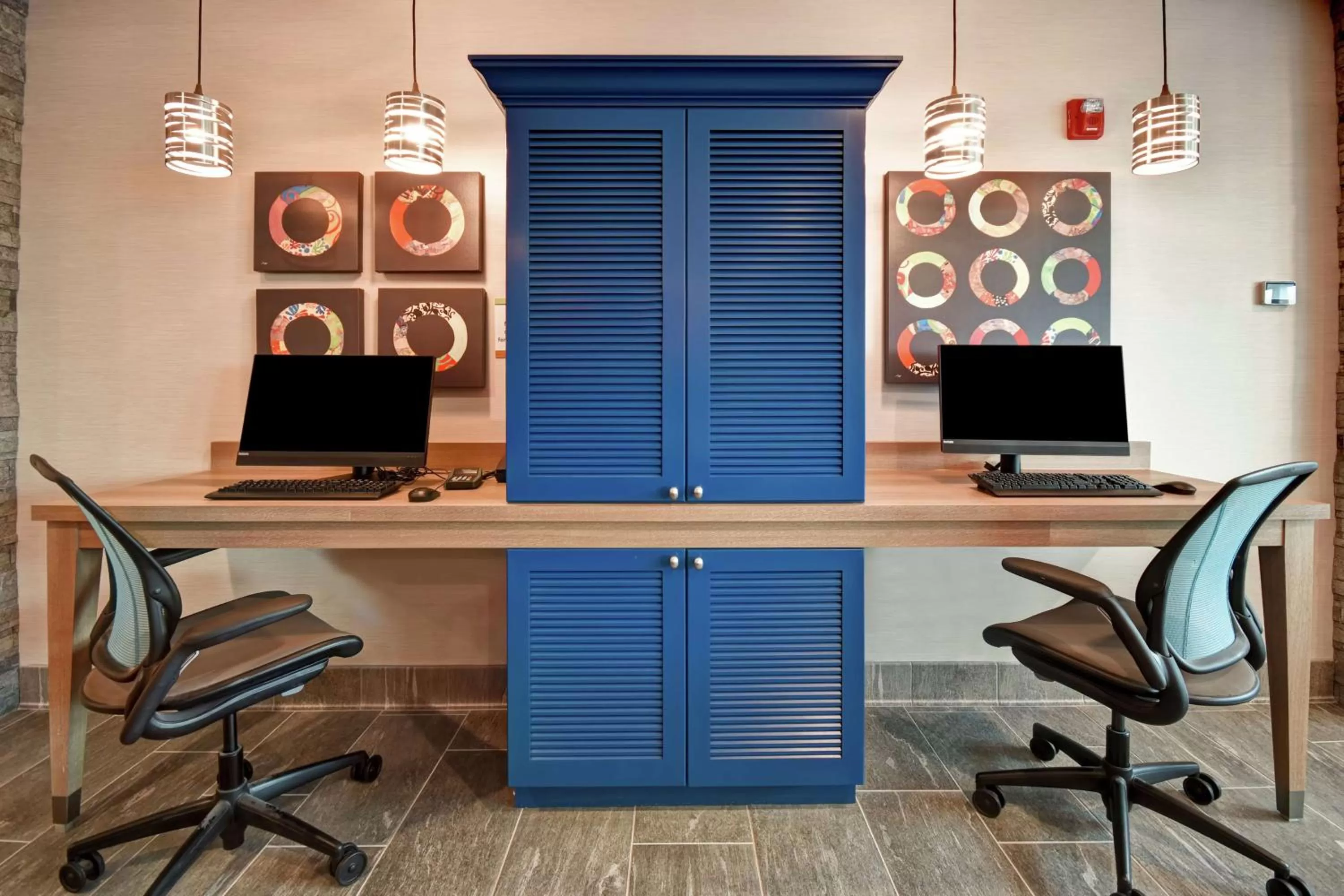 Business facilities in Home2 Suites By Hilton Georgetown