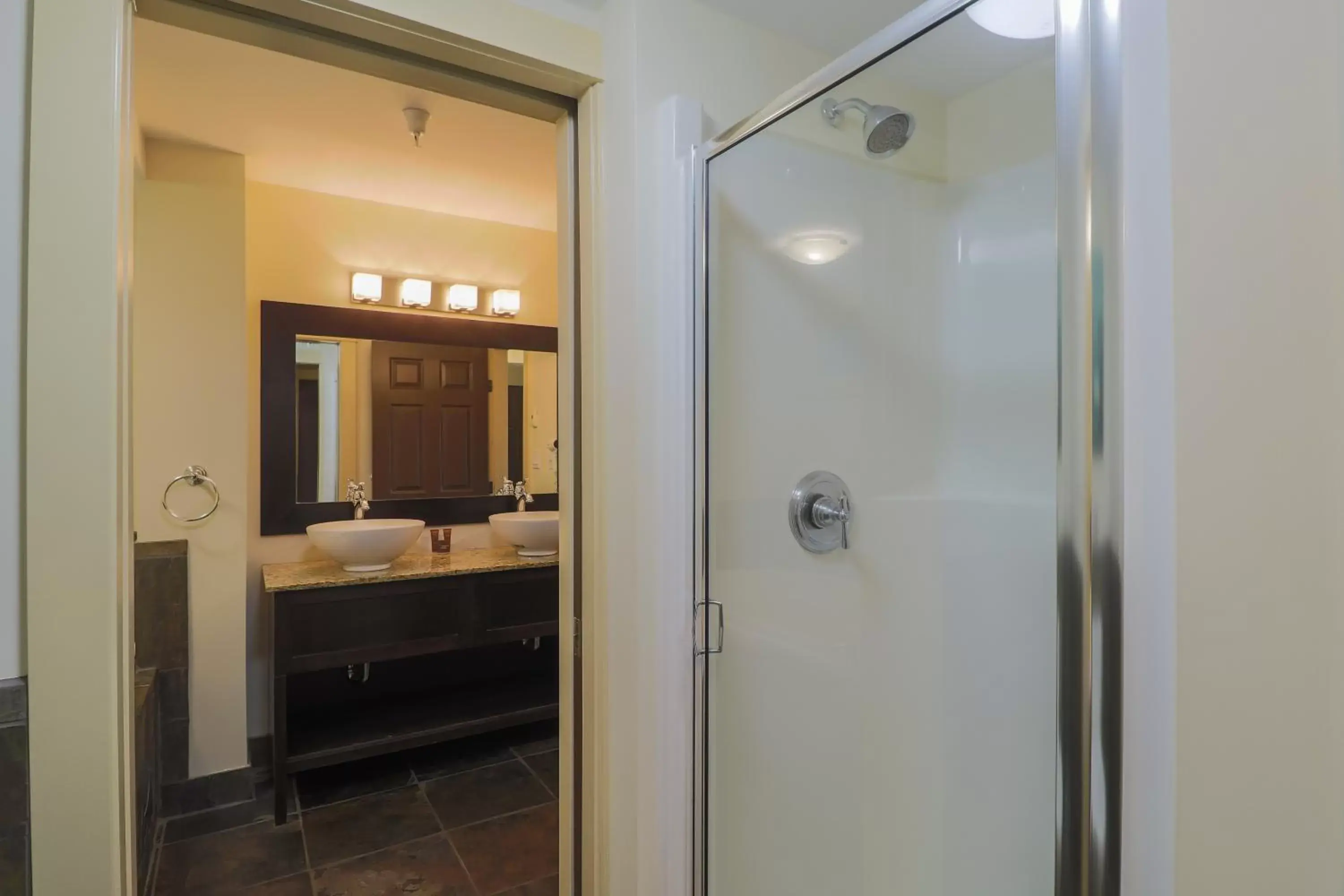 Bathroom in Pacific Shores Resort & Spa