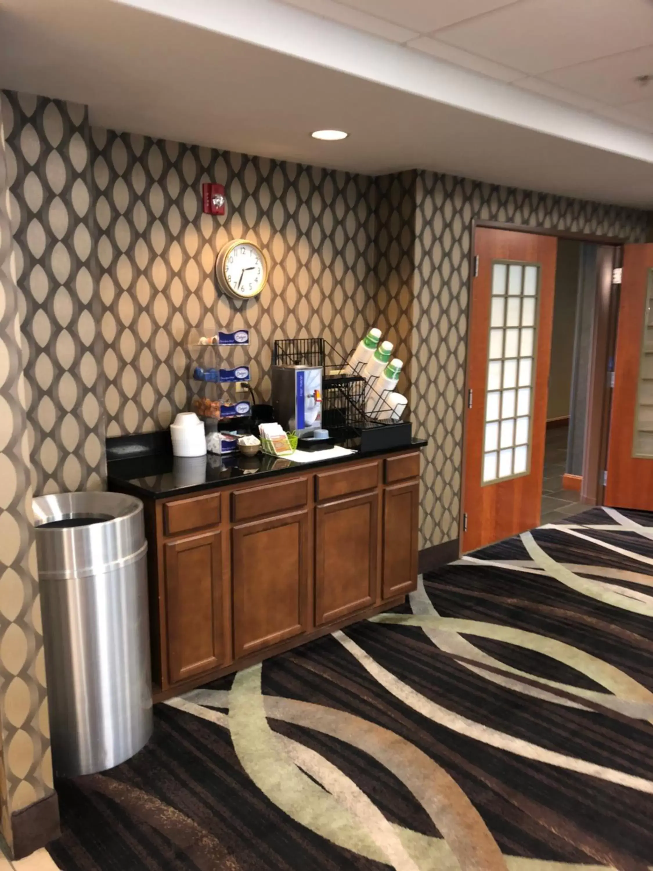 Lobby/Reception in Countryview Inn & Suites