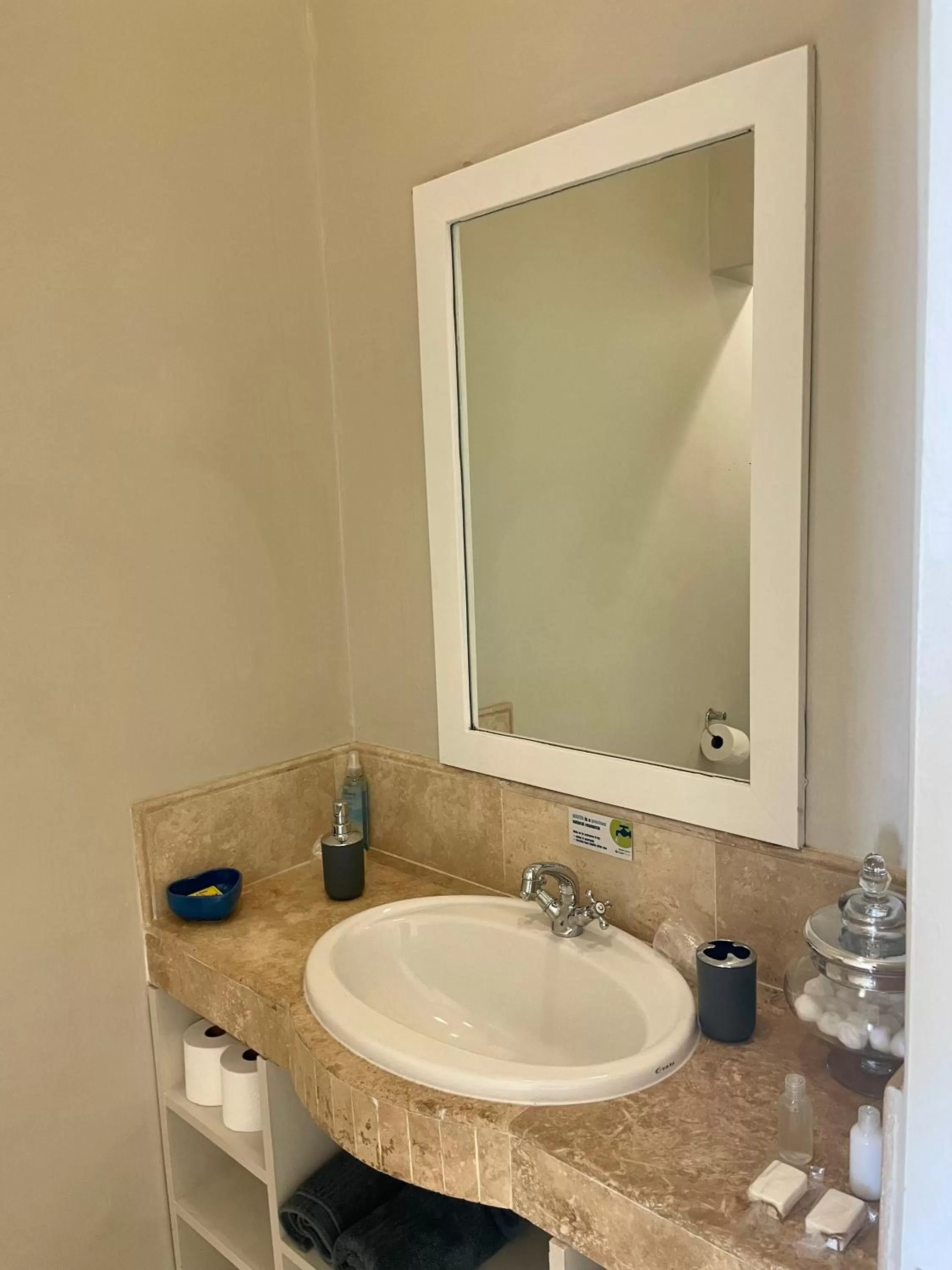 Bathroom in 11 WESTCLIFF RENTALS