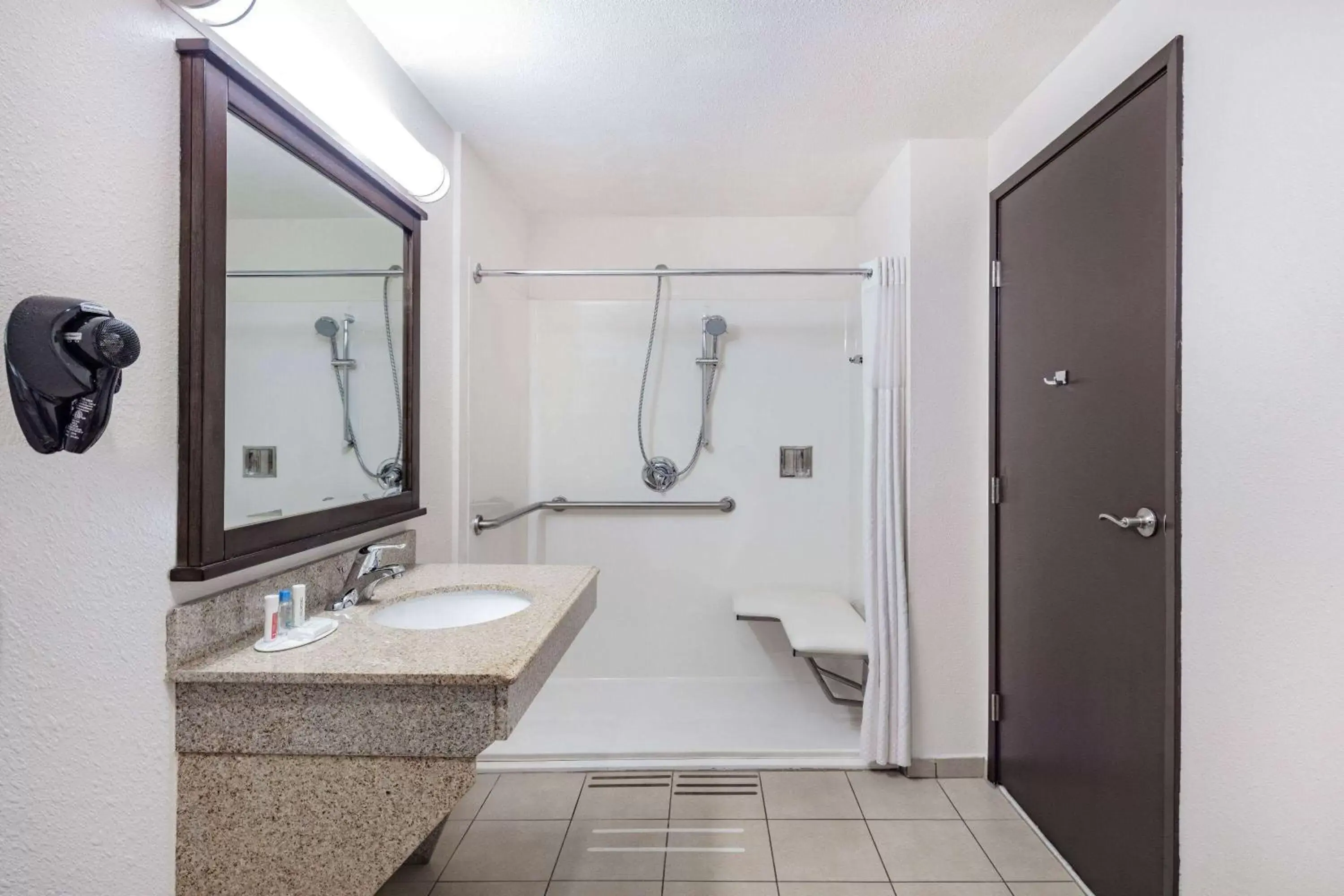 Shower, Bathroom in Travelodge by Wyndham Newport