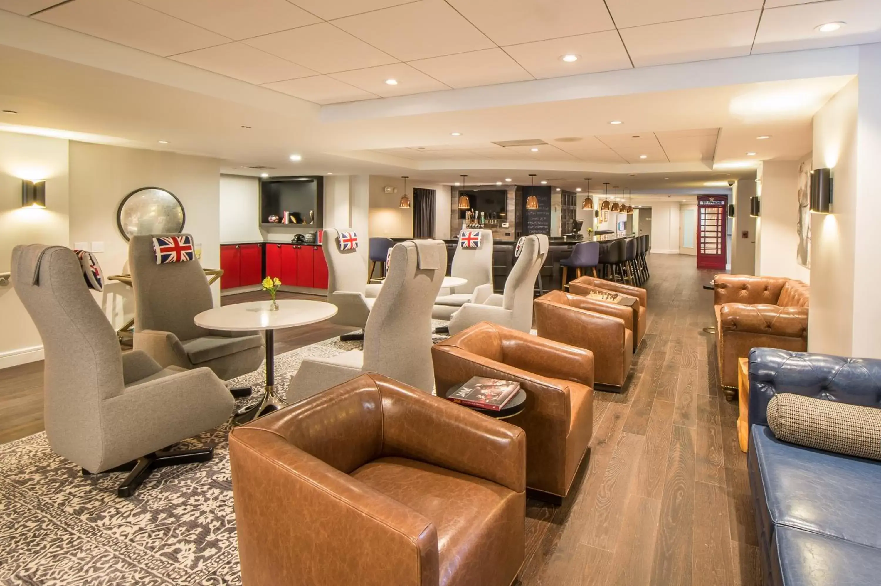 Lobby or reception in King George Lobby or reception in King George