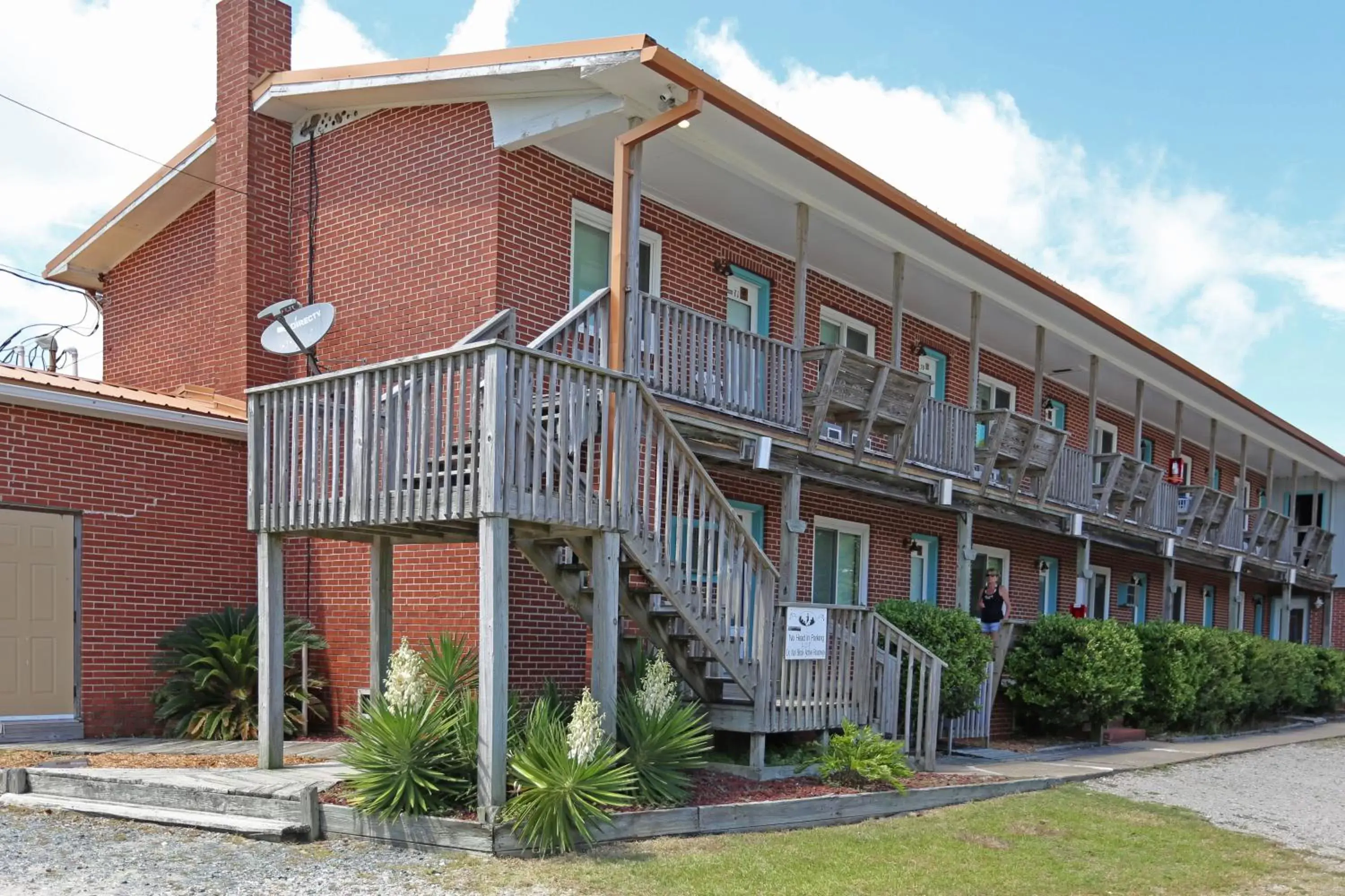 Property Building in Cape Pines Motel