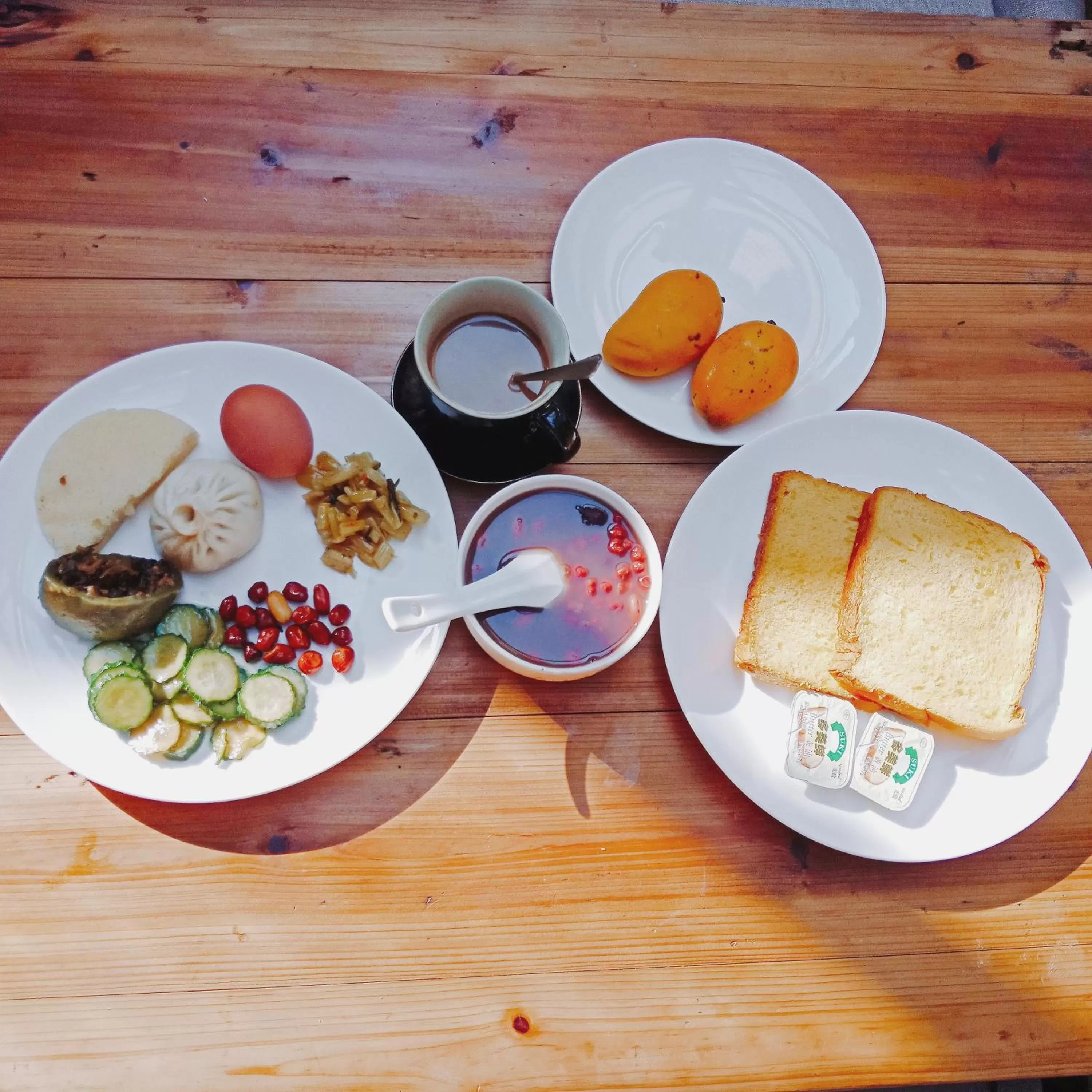 Breakfast in Mild Spring Boutique Hotel