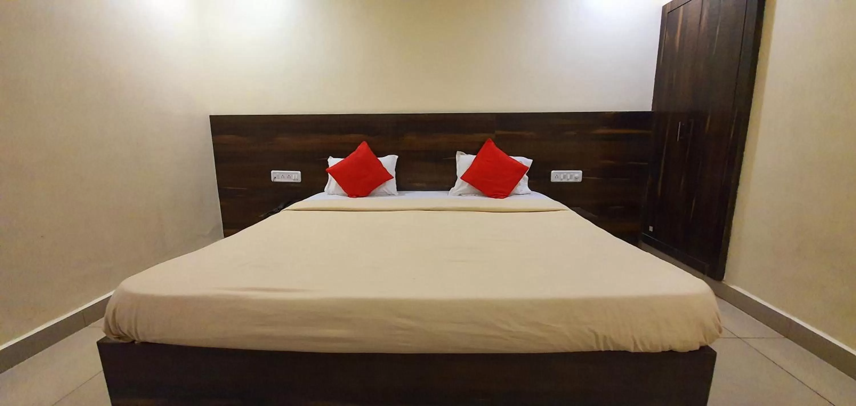 Bed in Venkateshwara Mitra Residency