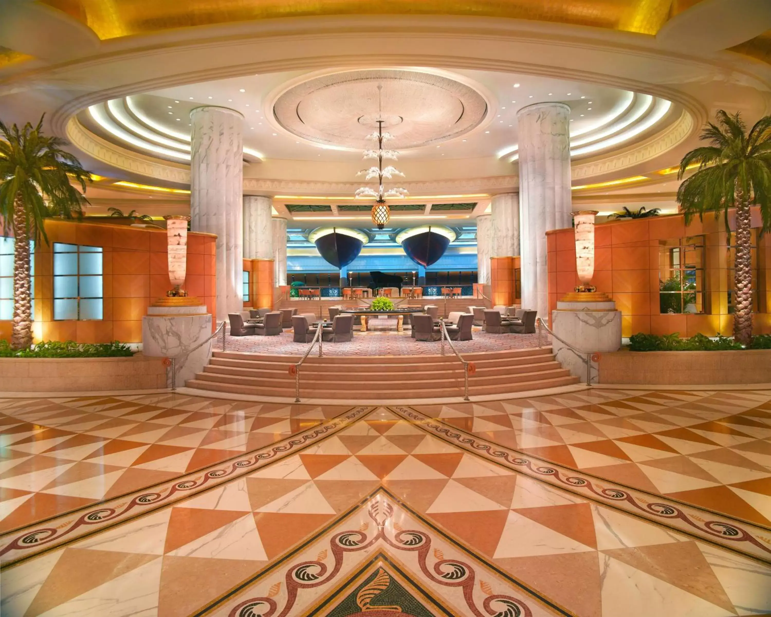 Restaurant/places to eat, Lobby/Reception in Grand Hyatt Dubai