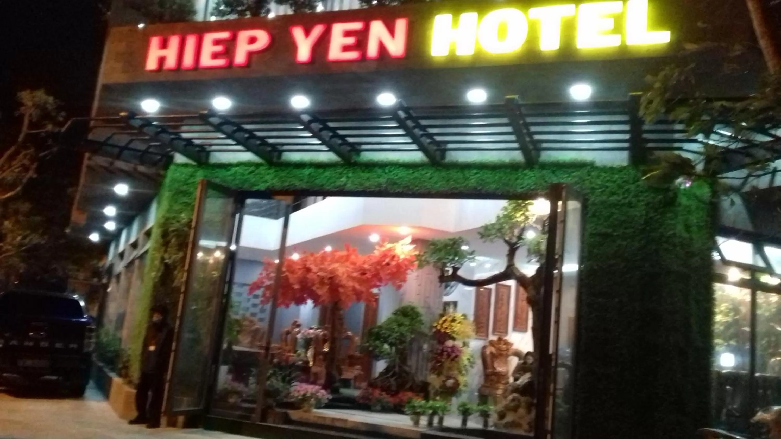 Khách Sạn Hiệp Yến
