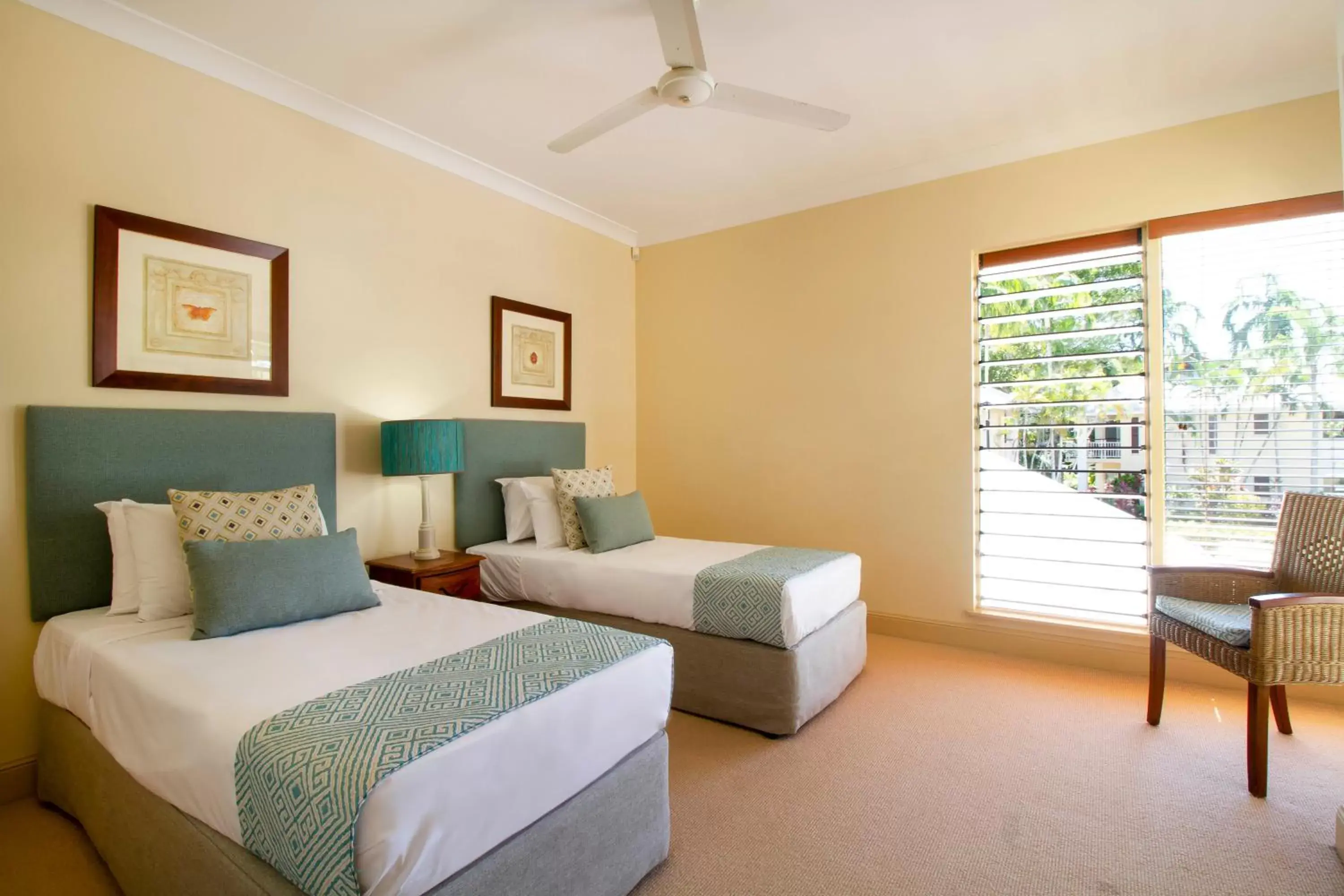 Bedroom, Bed in Paradise Links Resort Port Douglas