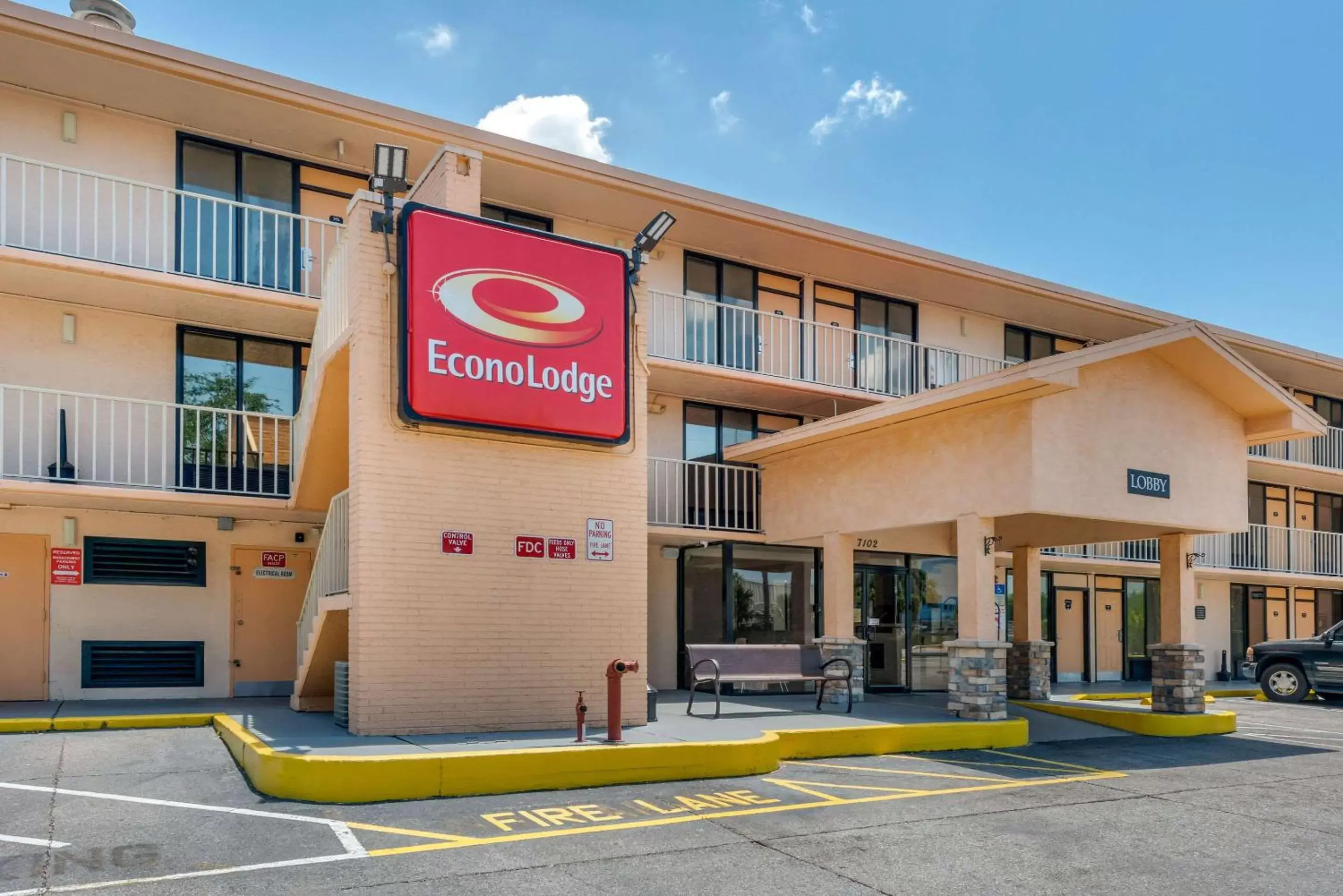 Property Building in Econo Lodge International Drive