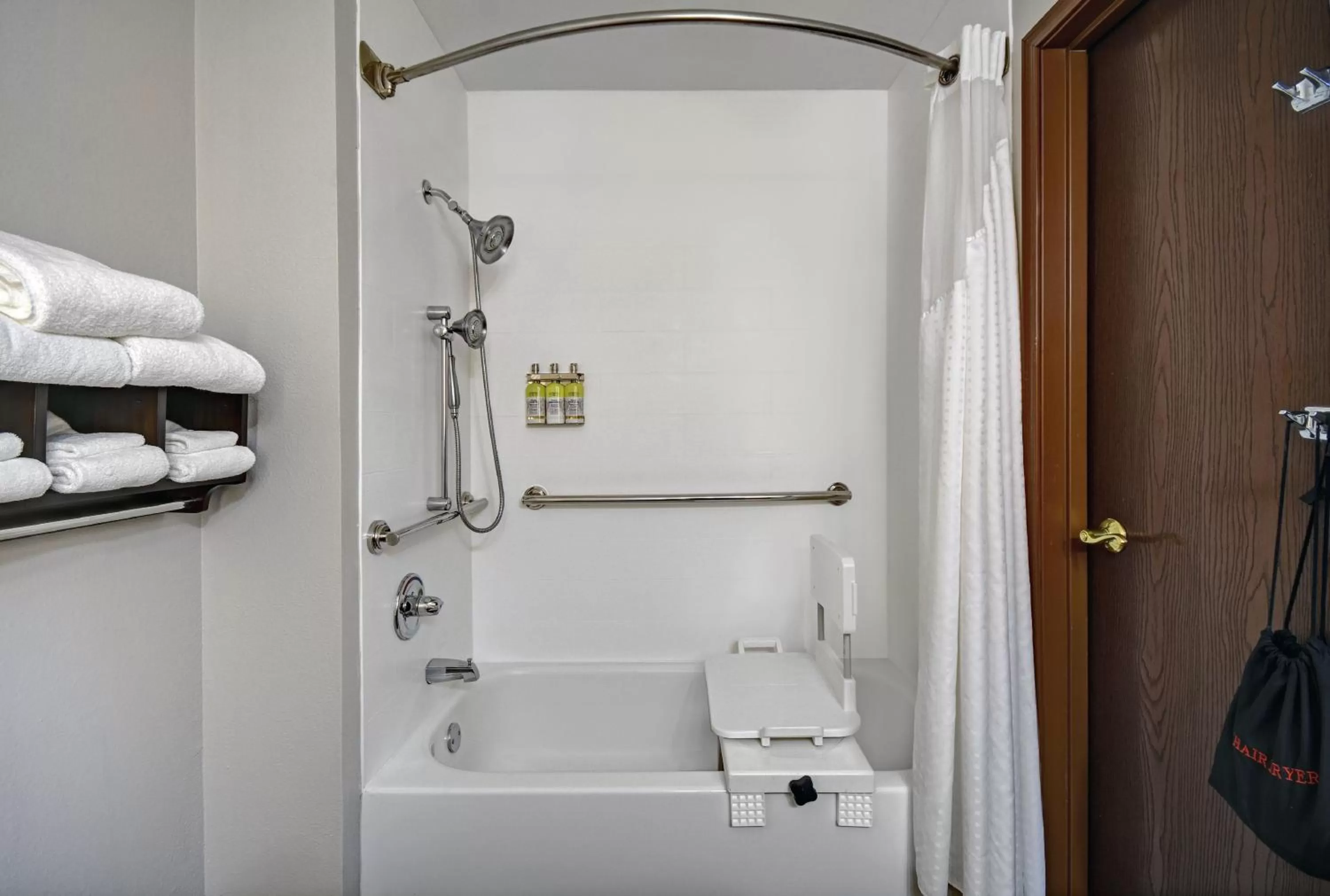 Bathroom in Holiday Inn Express Marshall by IHG