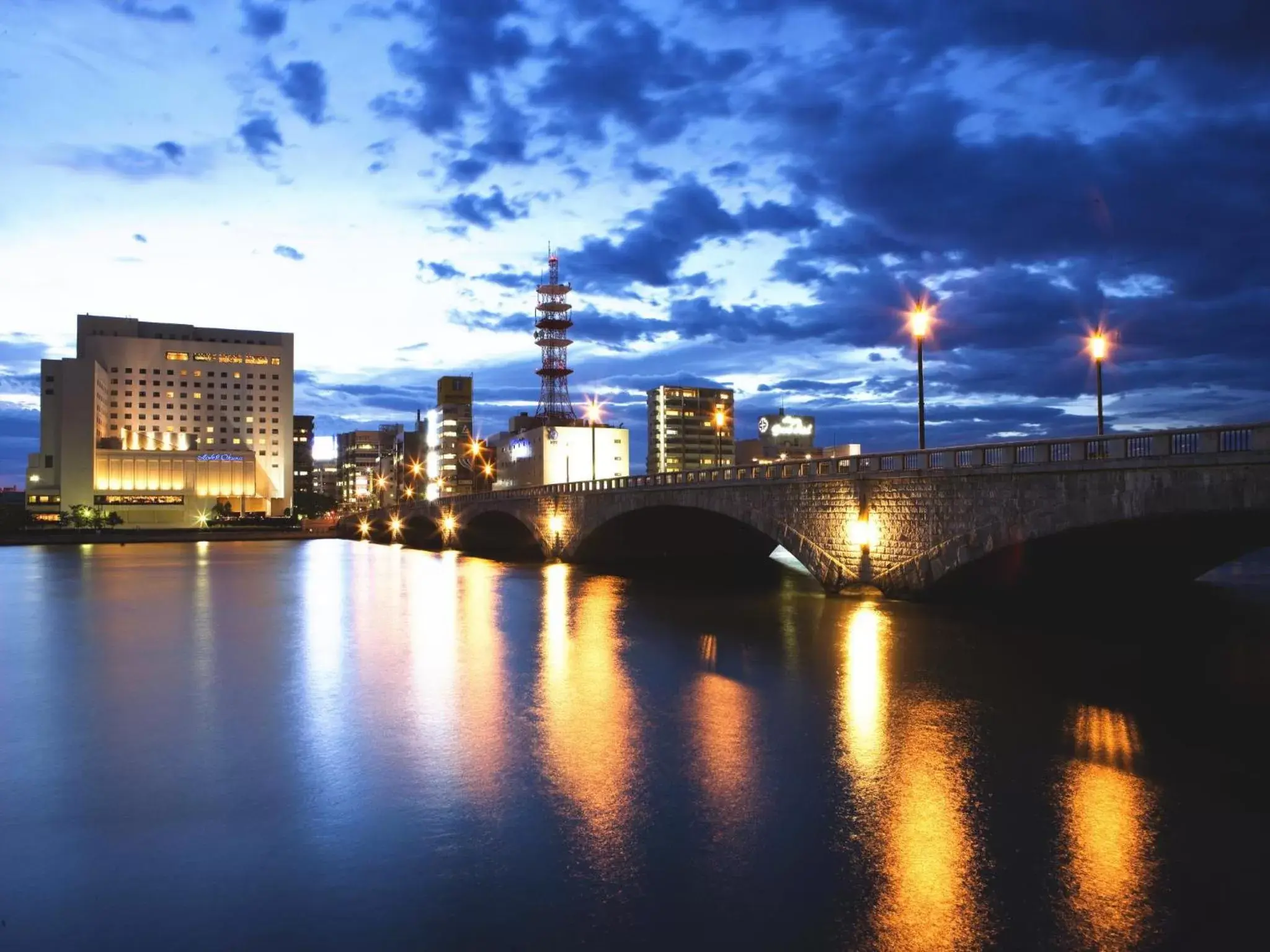 Facade/entrance in Hotel Okura Niigata Facade/entrance in Hotel Okura Niigata