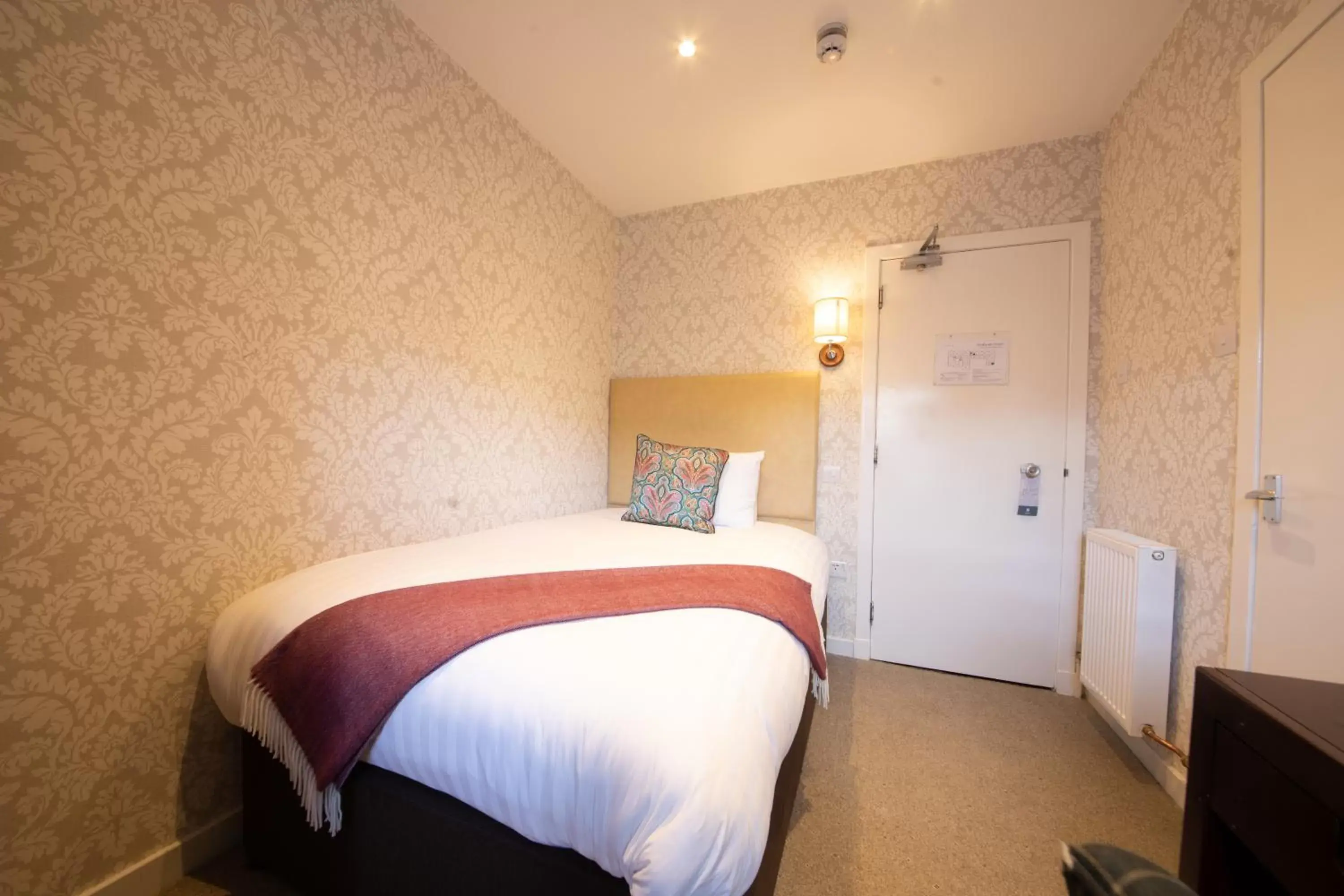 Bedroom, Bed in Scotland's Spa Hotel