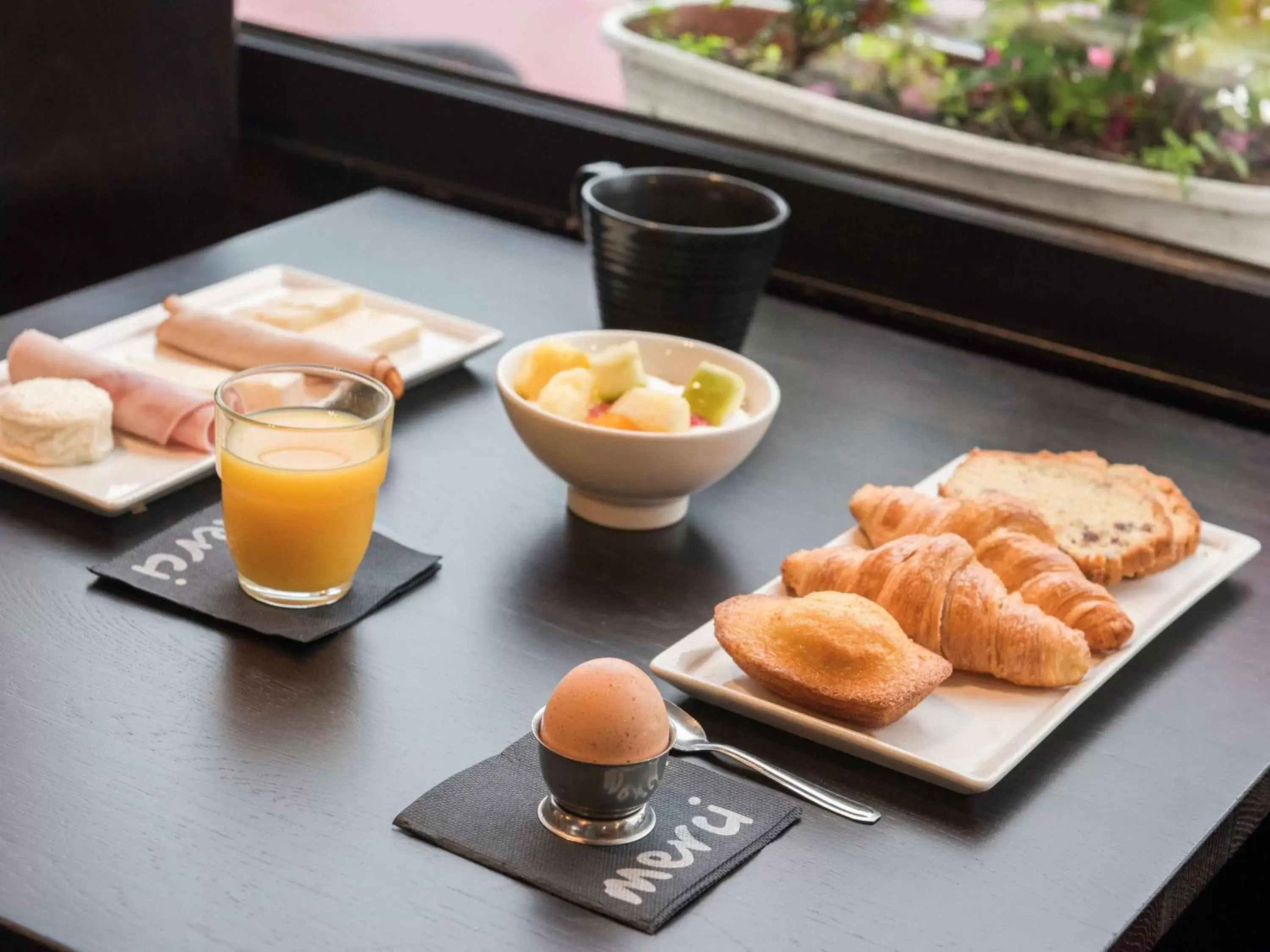 Restaurant/places to eat, Breakfast in Hotel ibis Narbonne