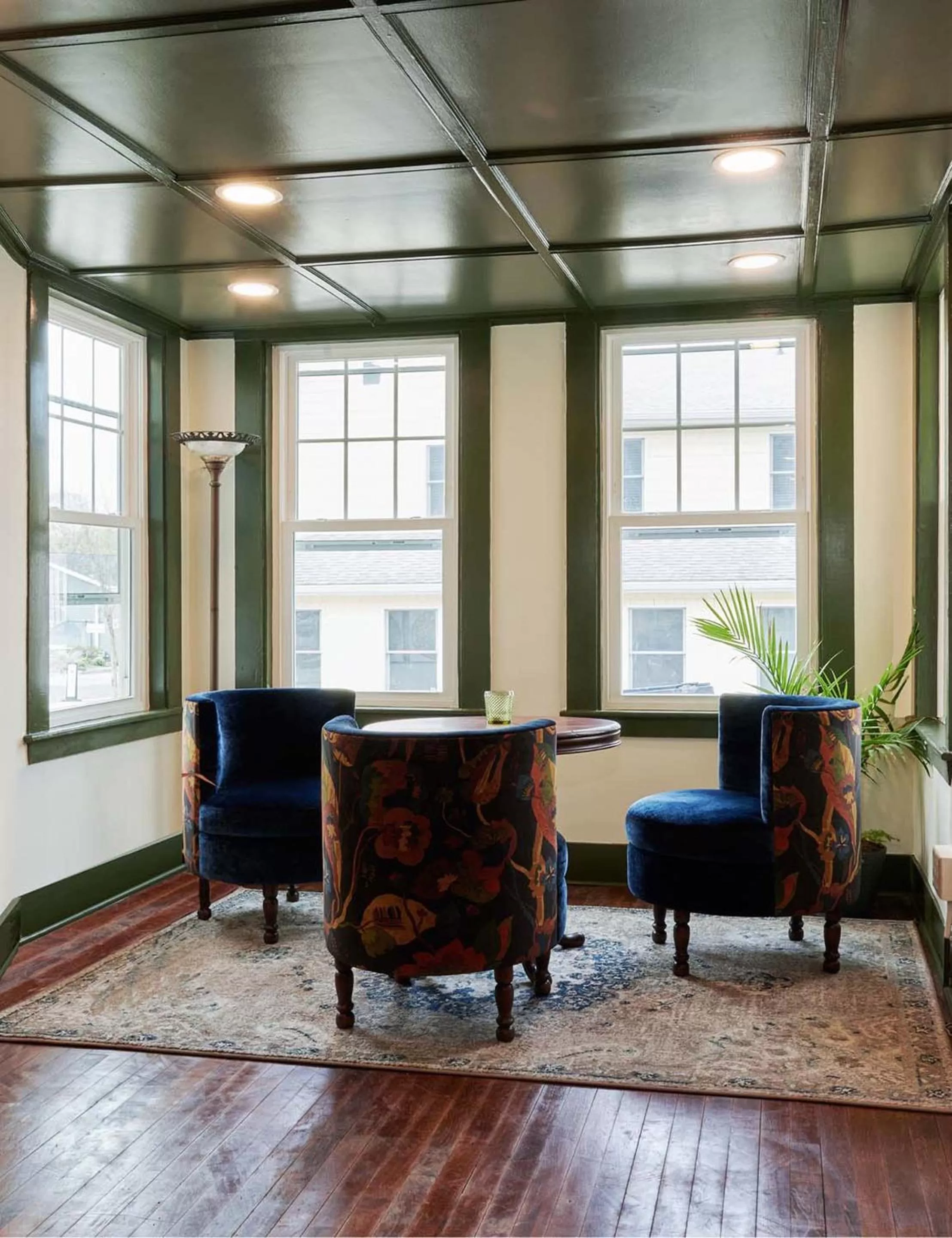 Lounge or bar in The Whitlock by The Lenox Collection