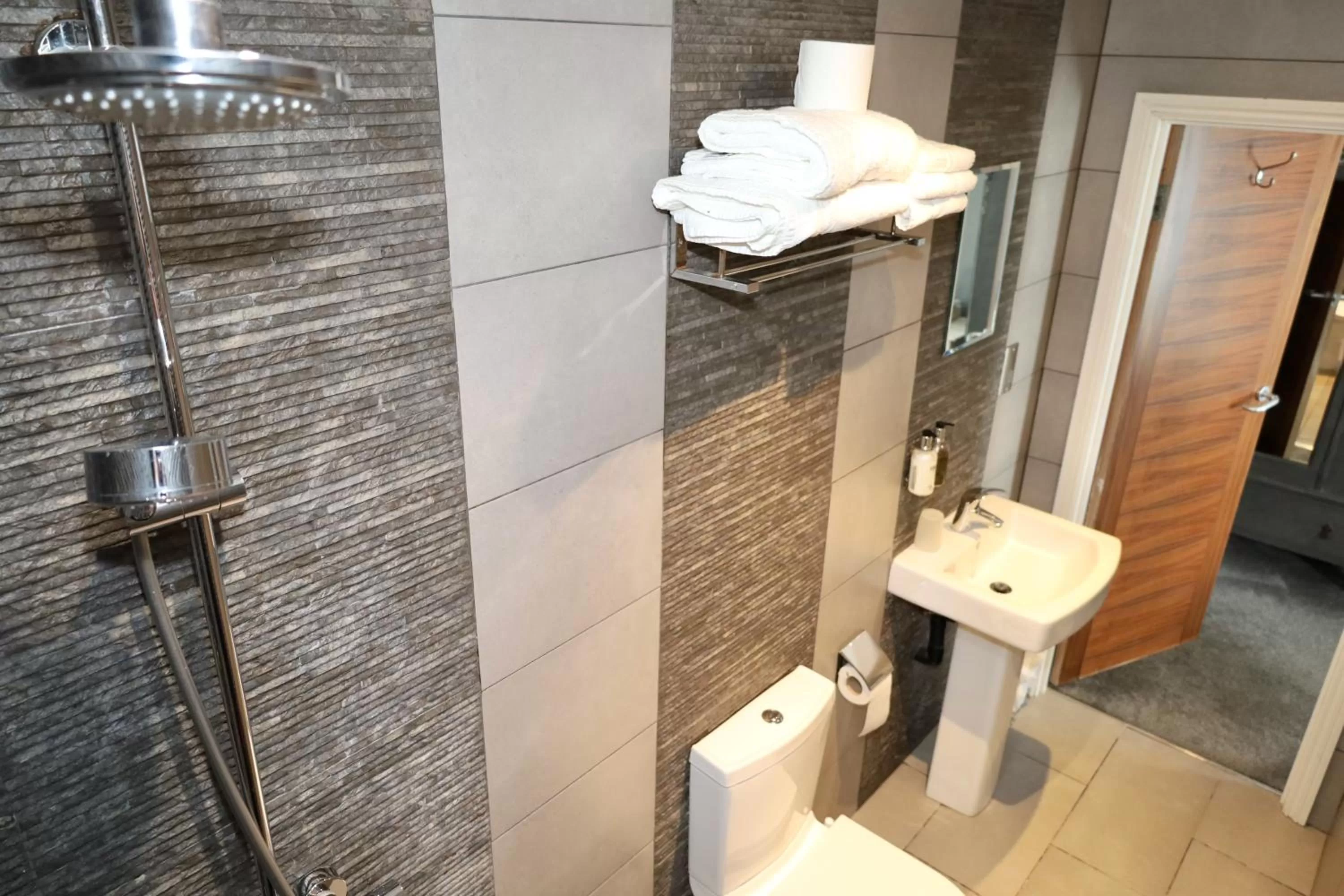 Bathroom in Brighton Inn Boutique Guest Accommodation