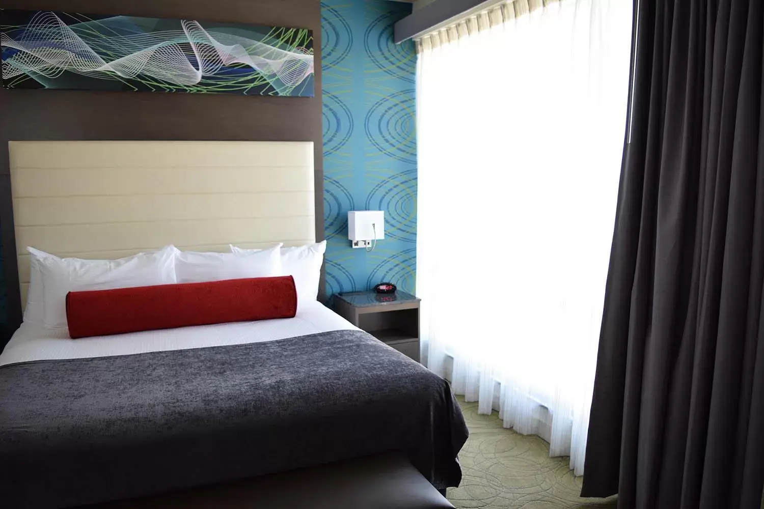 Bedroom, Bed in Rhythm City Casino & Resort
