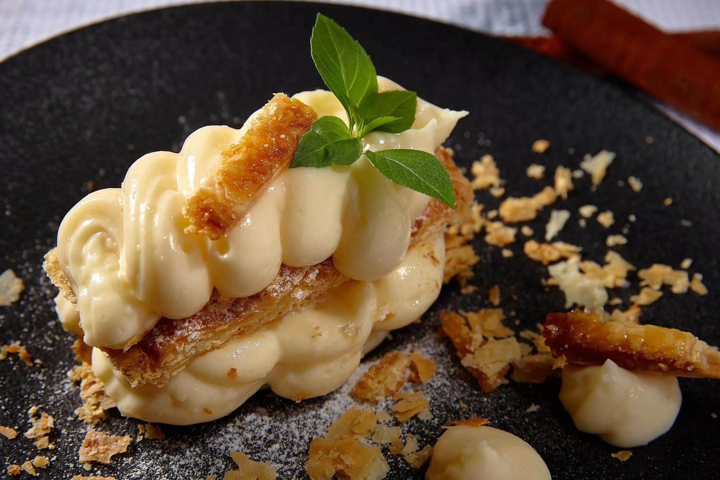 Food and drinks in Atrion Hotel