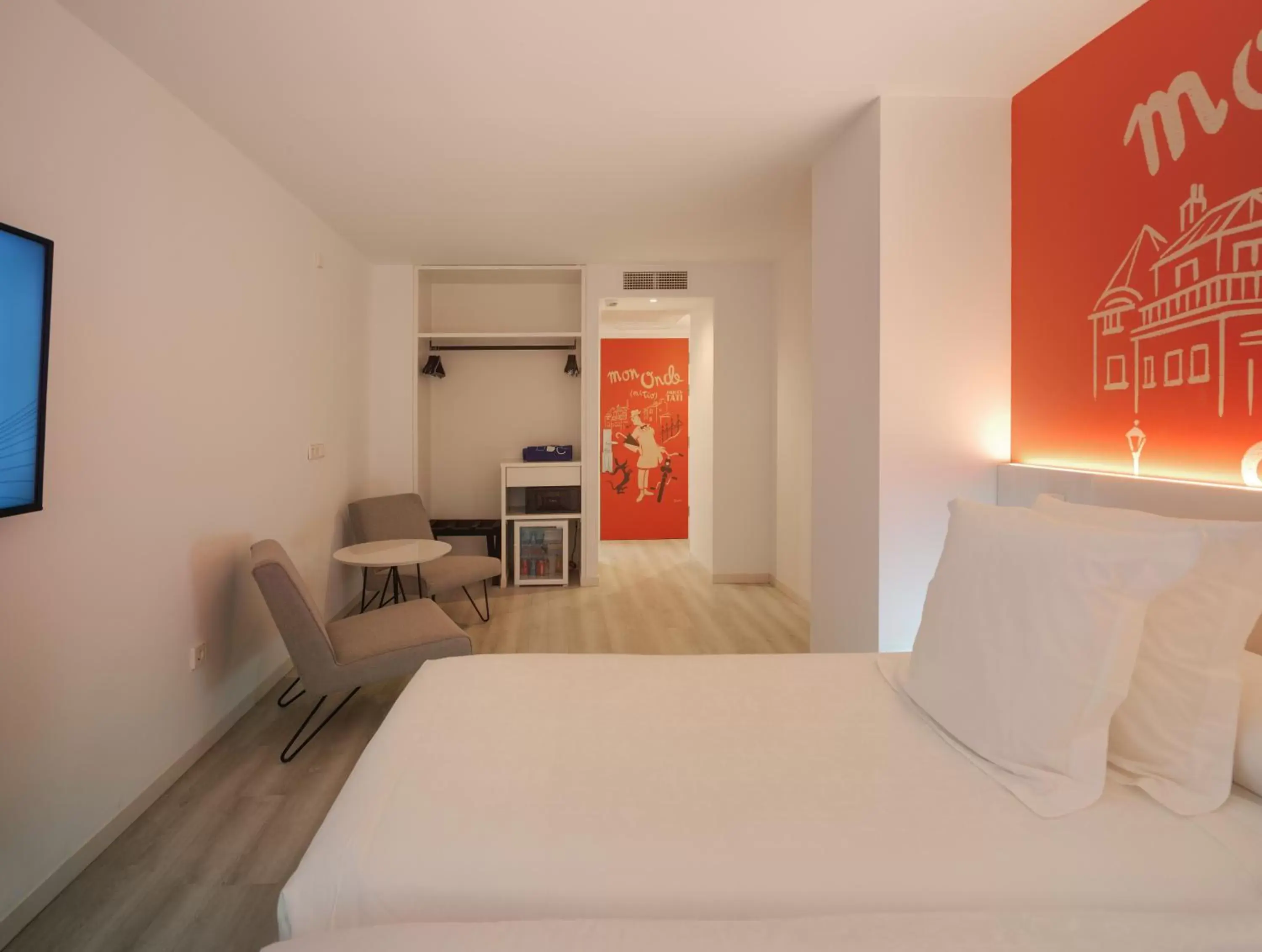 Bedroom in Dormirdcine Alicante
