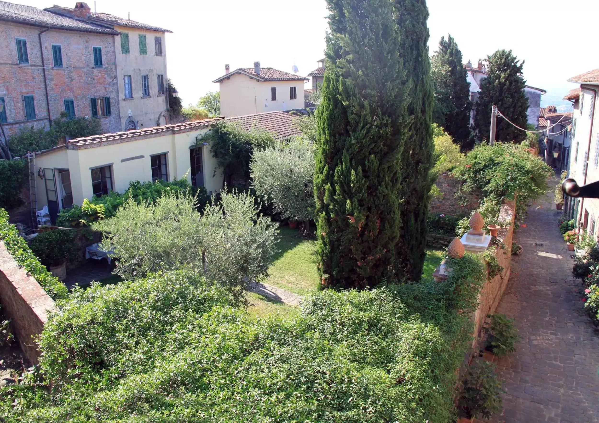 Garden in antica casa "le rondini"