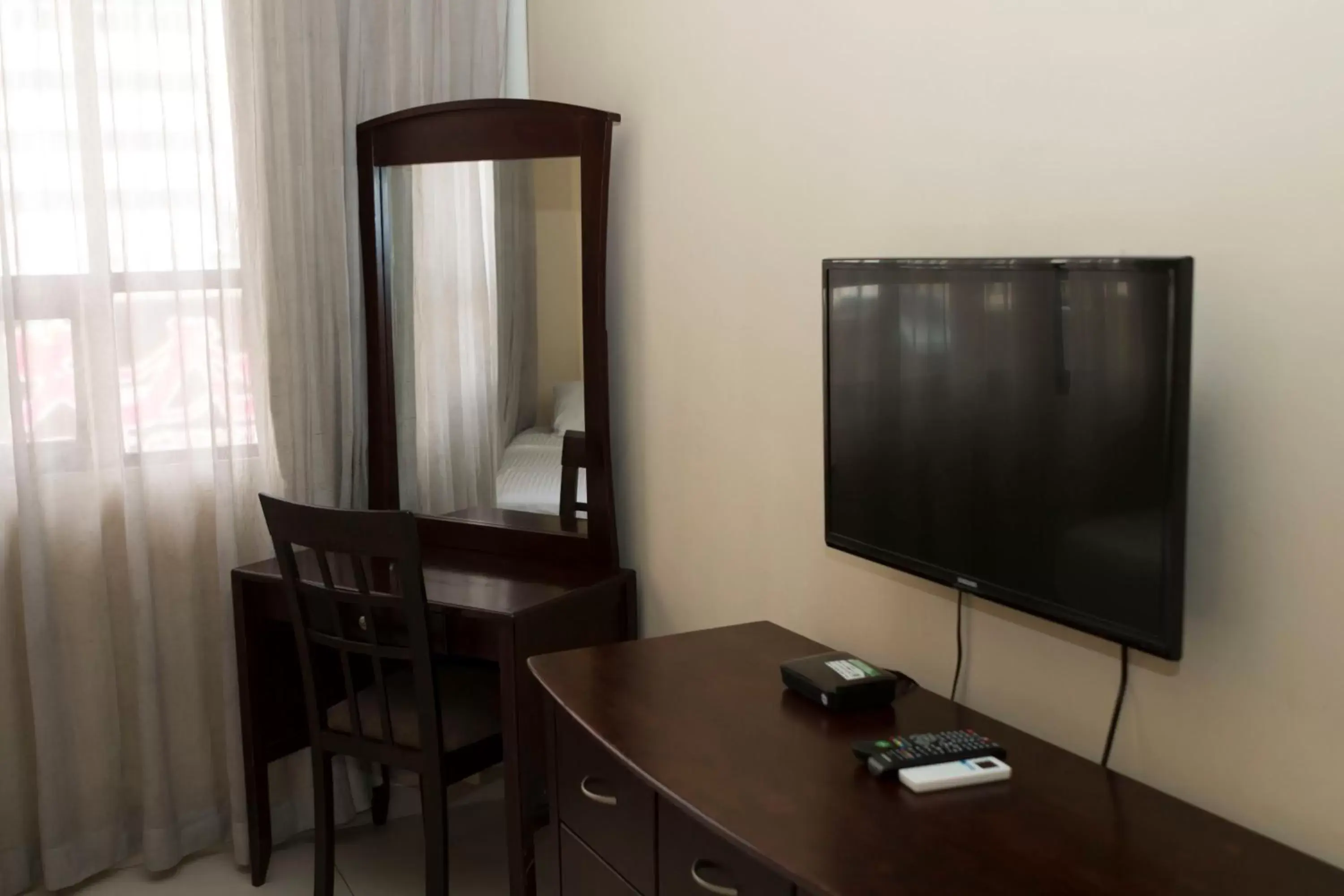 Bedroom, Dining Area in Hotel Novo