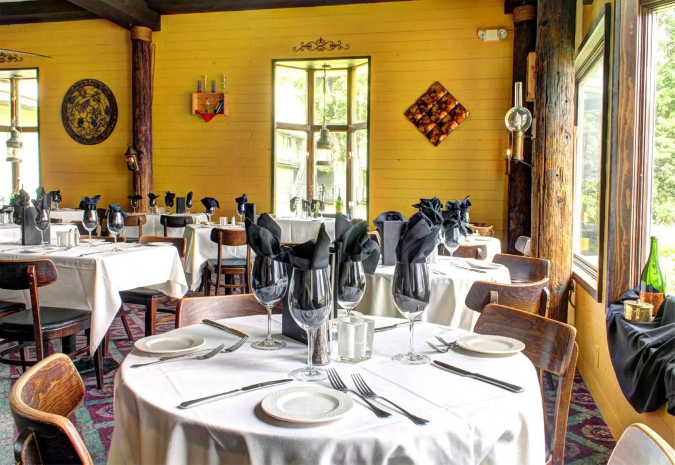 Banquet/Function facilities, Restaurant/Places to Eat in Afton House Inn