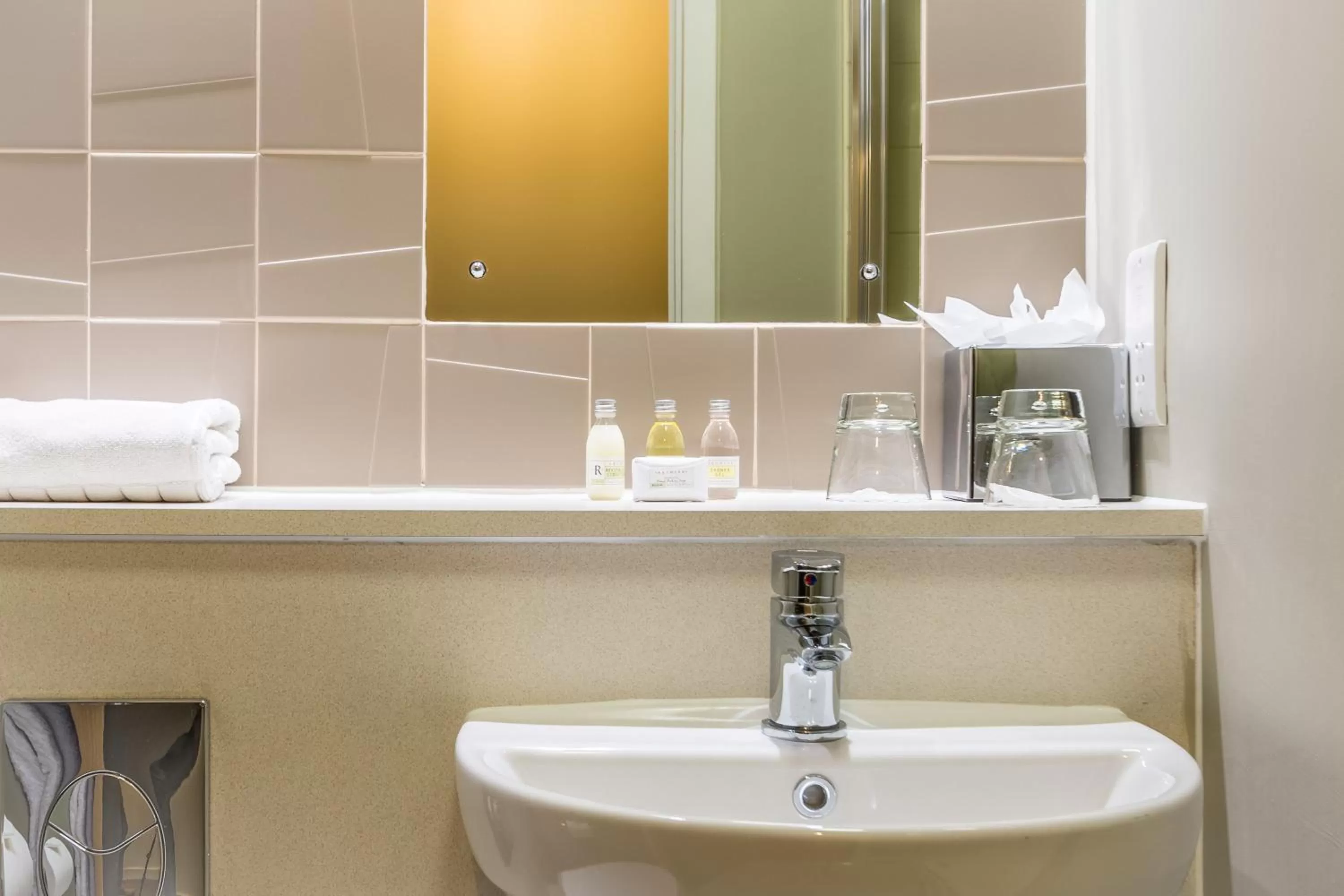 Superior Double Room in The Lodge Hotel