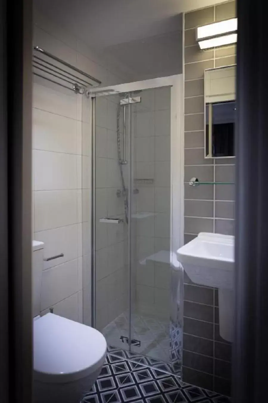 Shower, Bathroom in The Eaton Townhouse