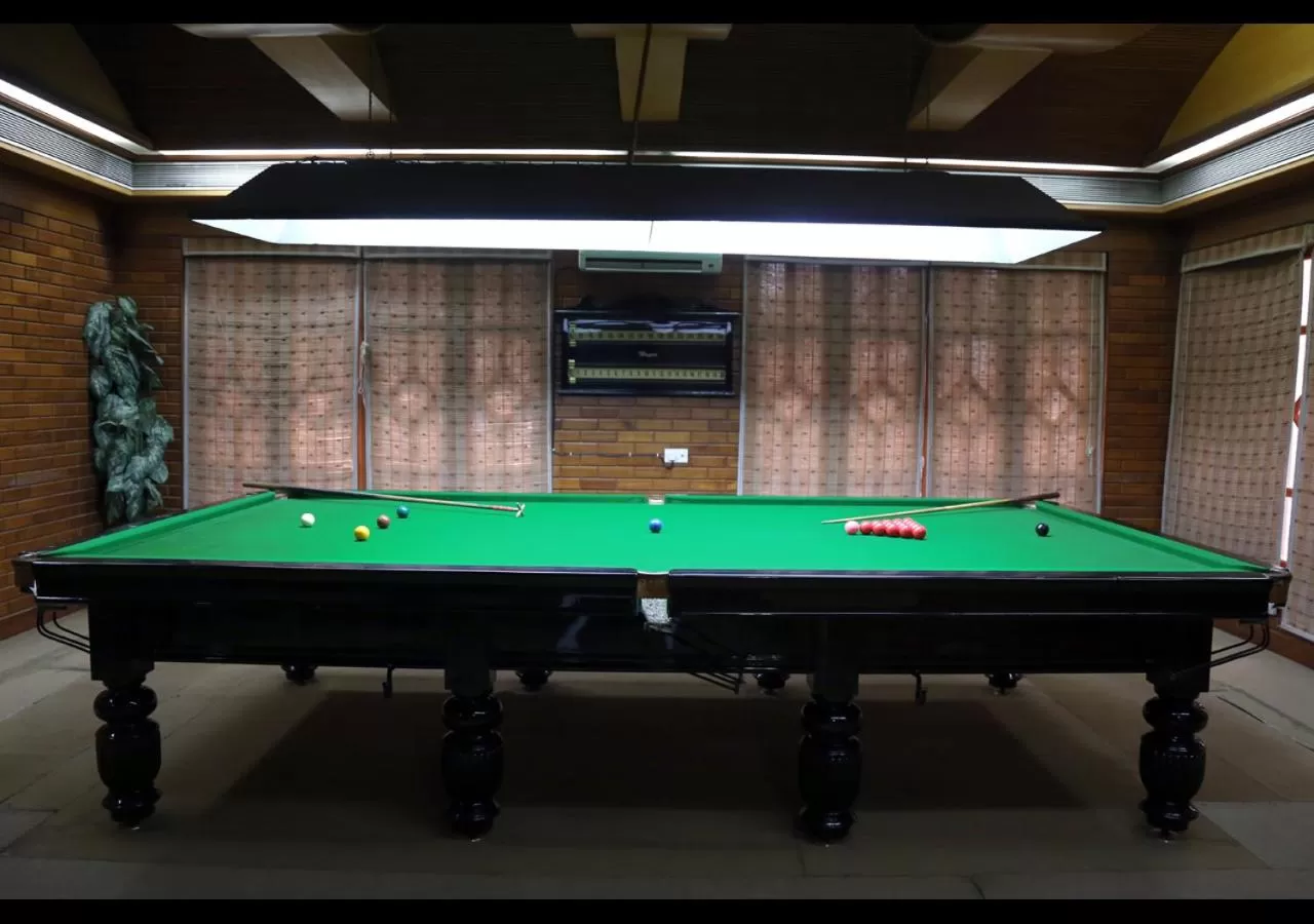 Billiard in Hotel AGC