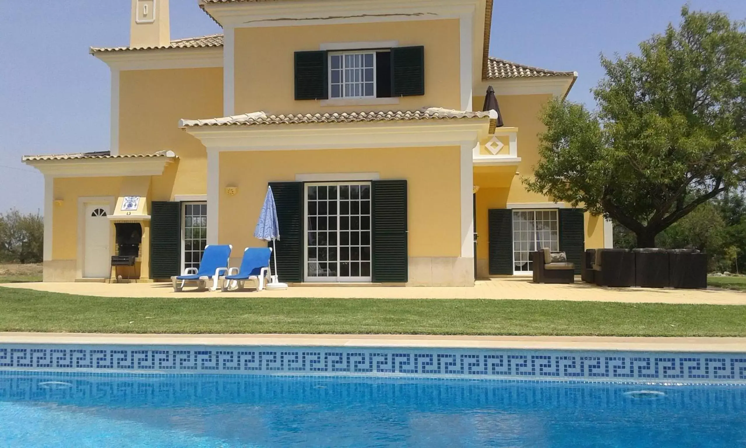 Nearby landmark, Swimming Pool in Casa dos Ventos