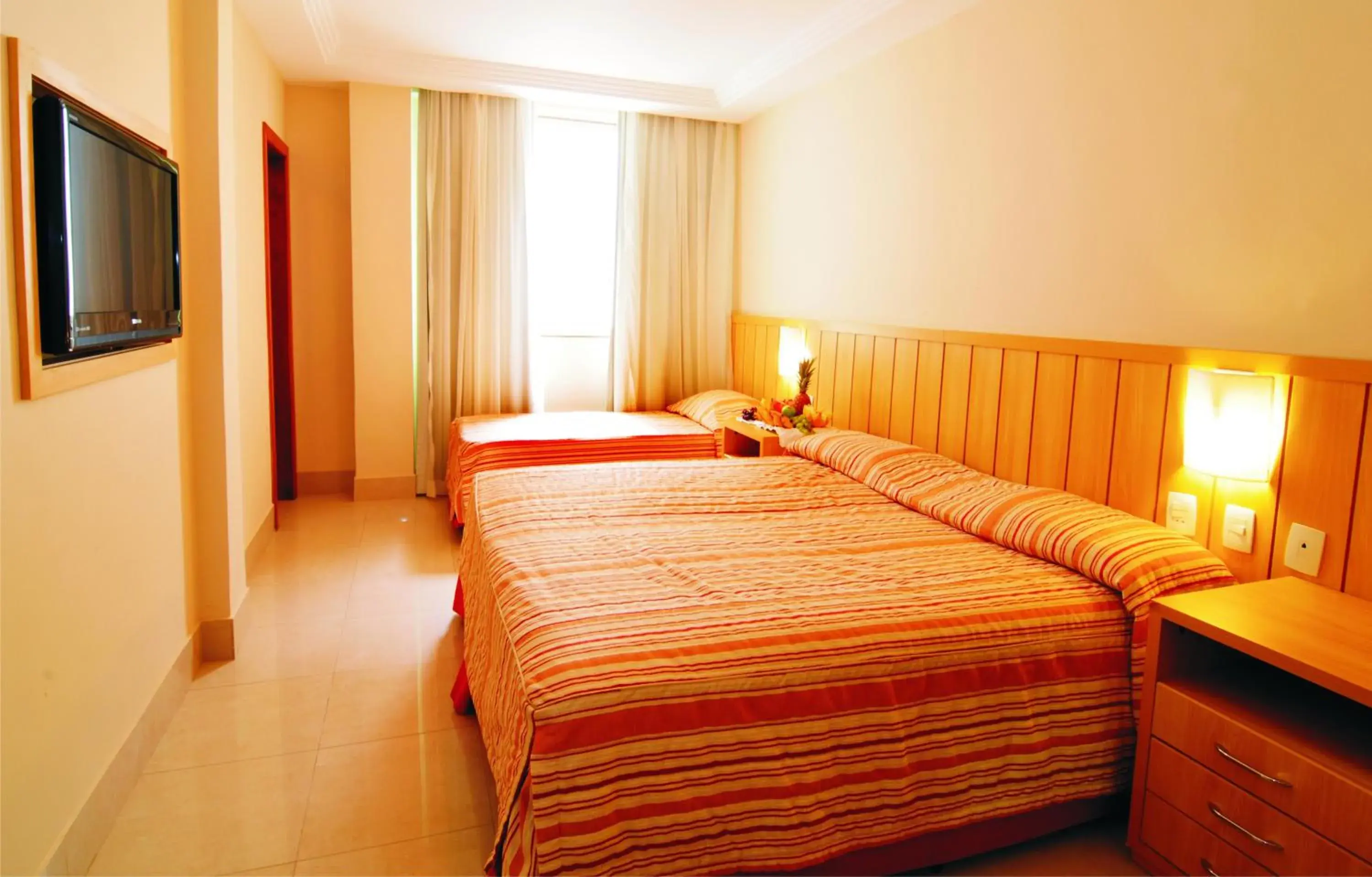 Photo of the whole room, Bed in Américas Gaivota Hotel