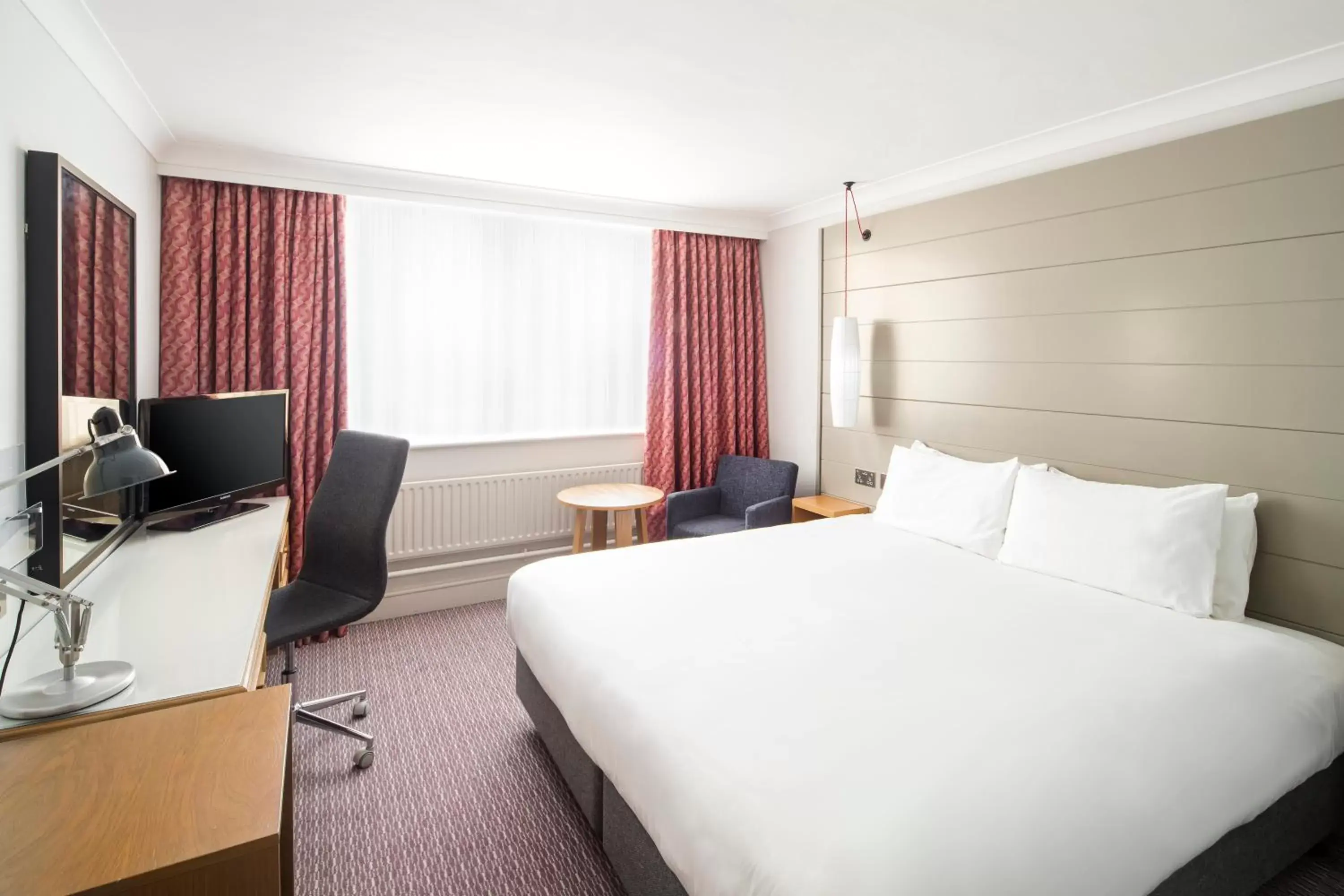 Bedroom, Bed in Holiday Inn Peterborough West, an IHG Hotel