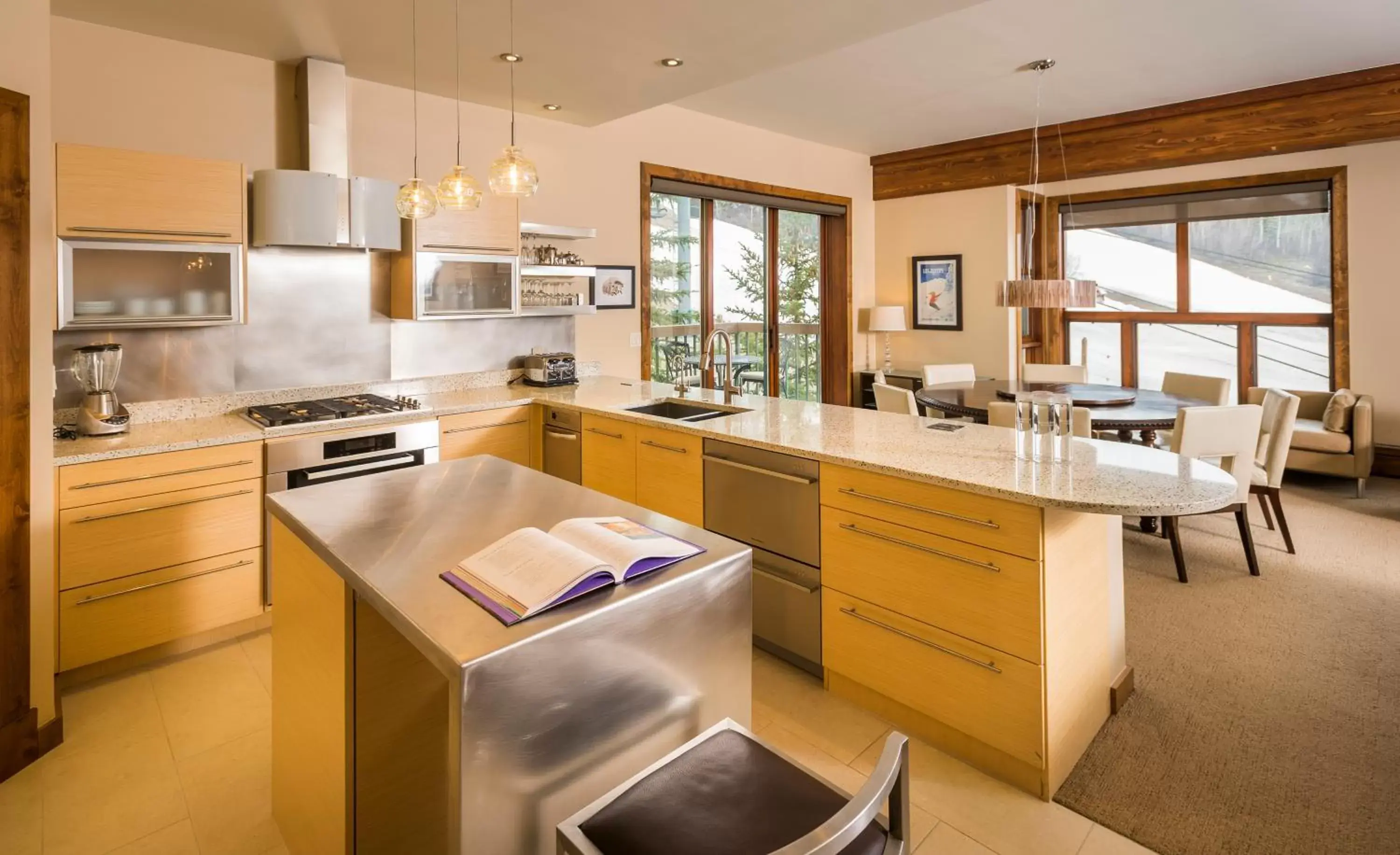 Bathroom, Kitchen/Kitchenette in The Osprey at Beaver Creek, a RockResort