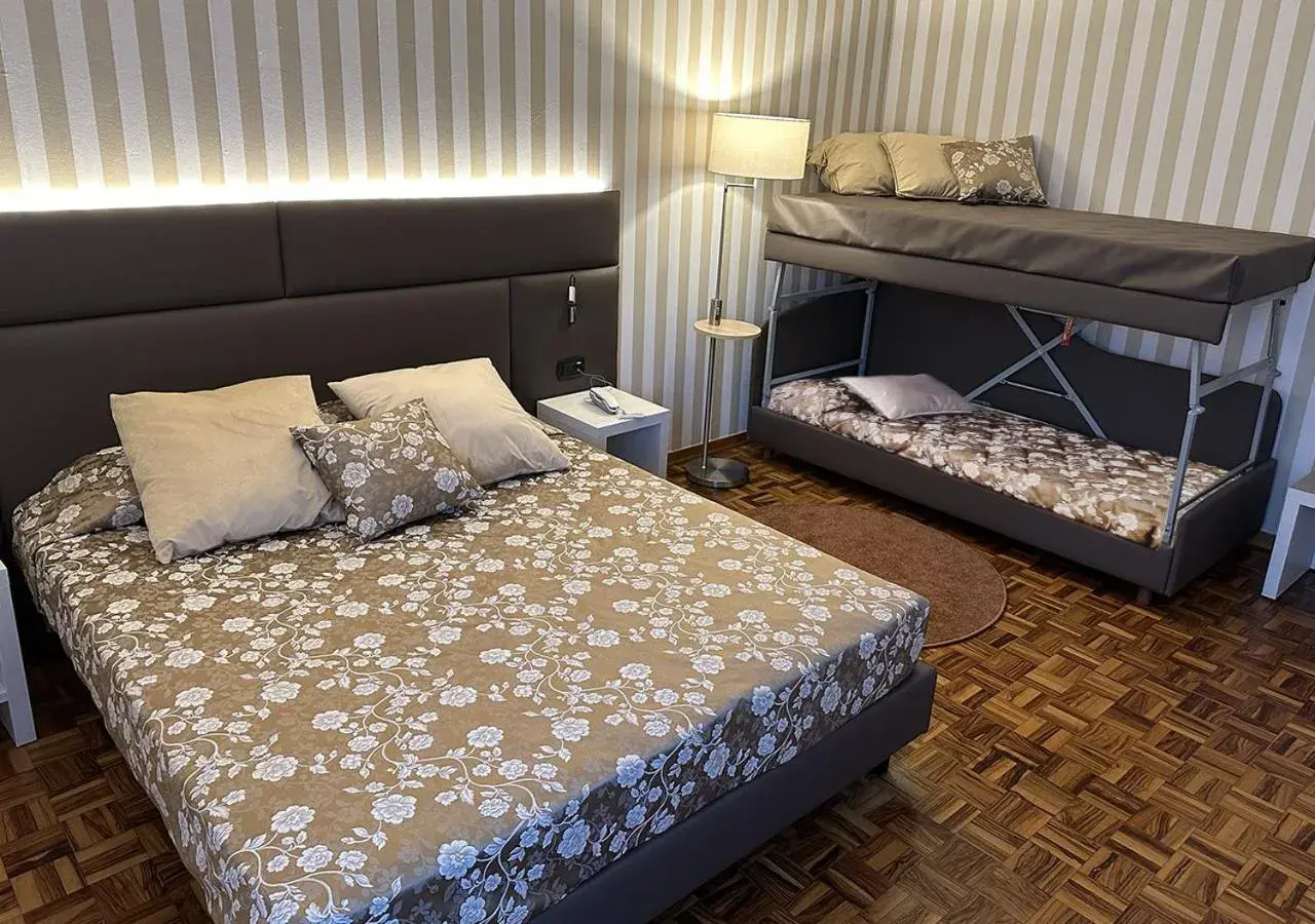 Bed in Hotel Continentale Bed in Hotel Continentale